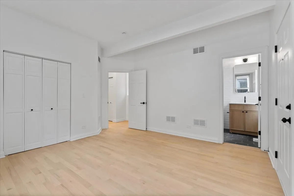 2649 W Thomas St   60622 60622-unit#2F-Chicago-IL