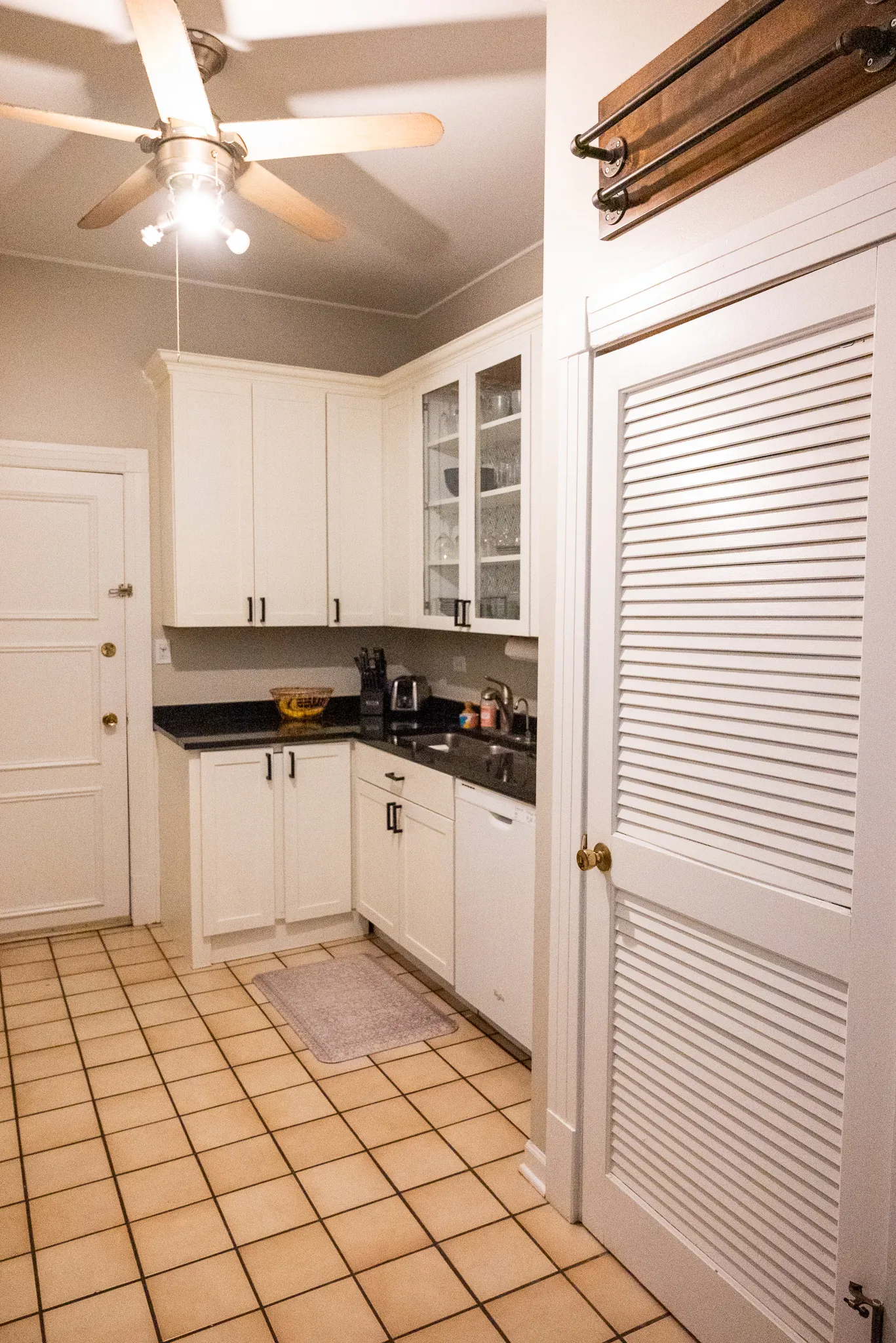 2354 N Cleveland Ave   60614 60614-unit#1-Chicago-IL