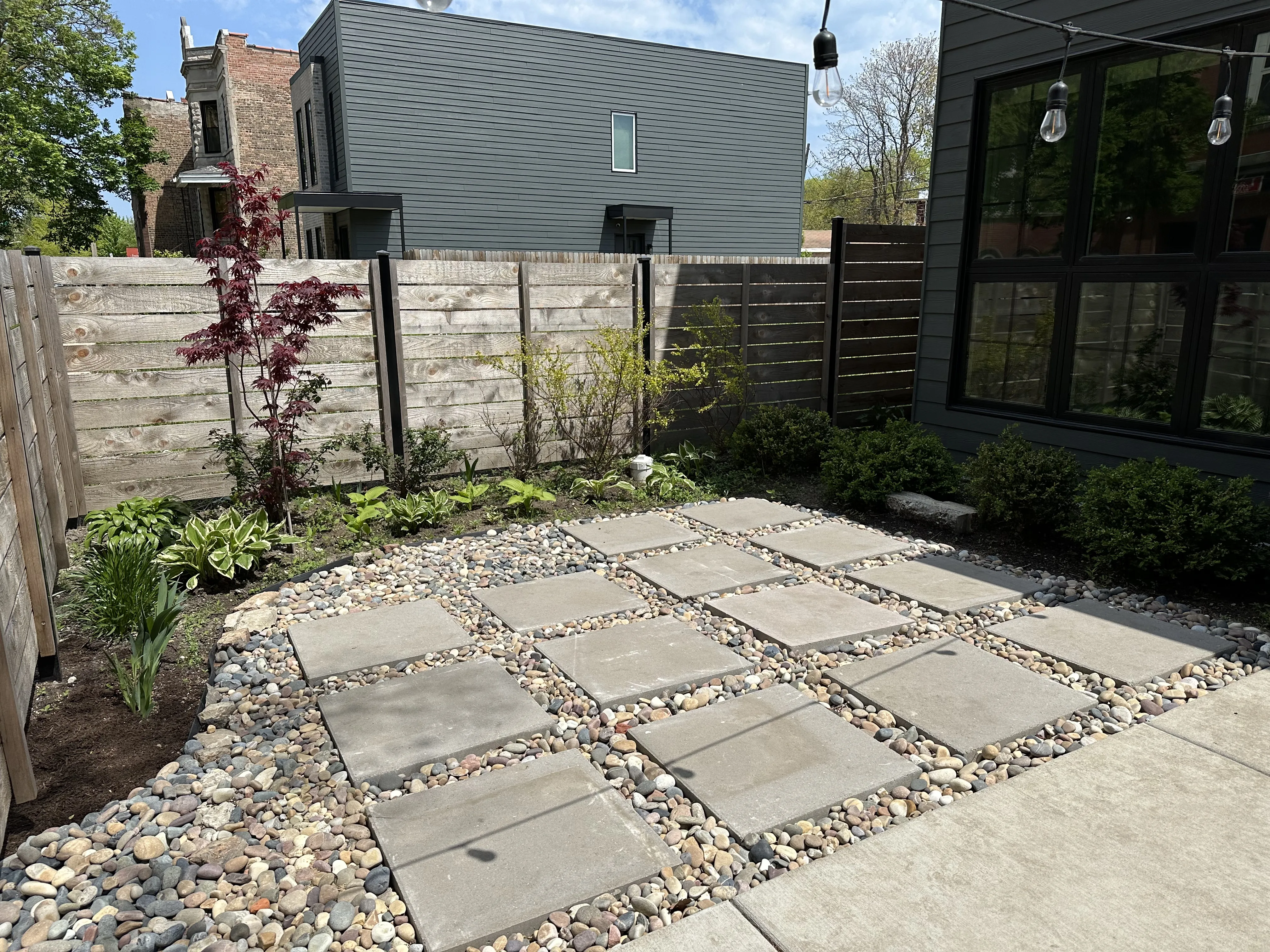 639 N Lawndale Ave   60624 60624-Chicago-IL