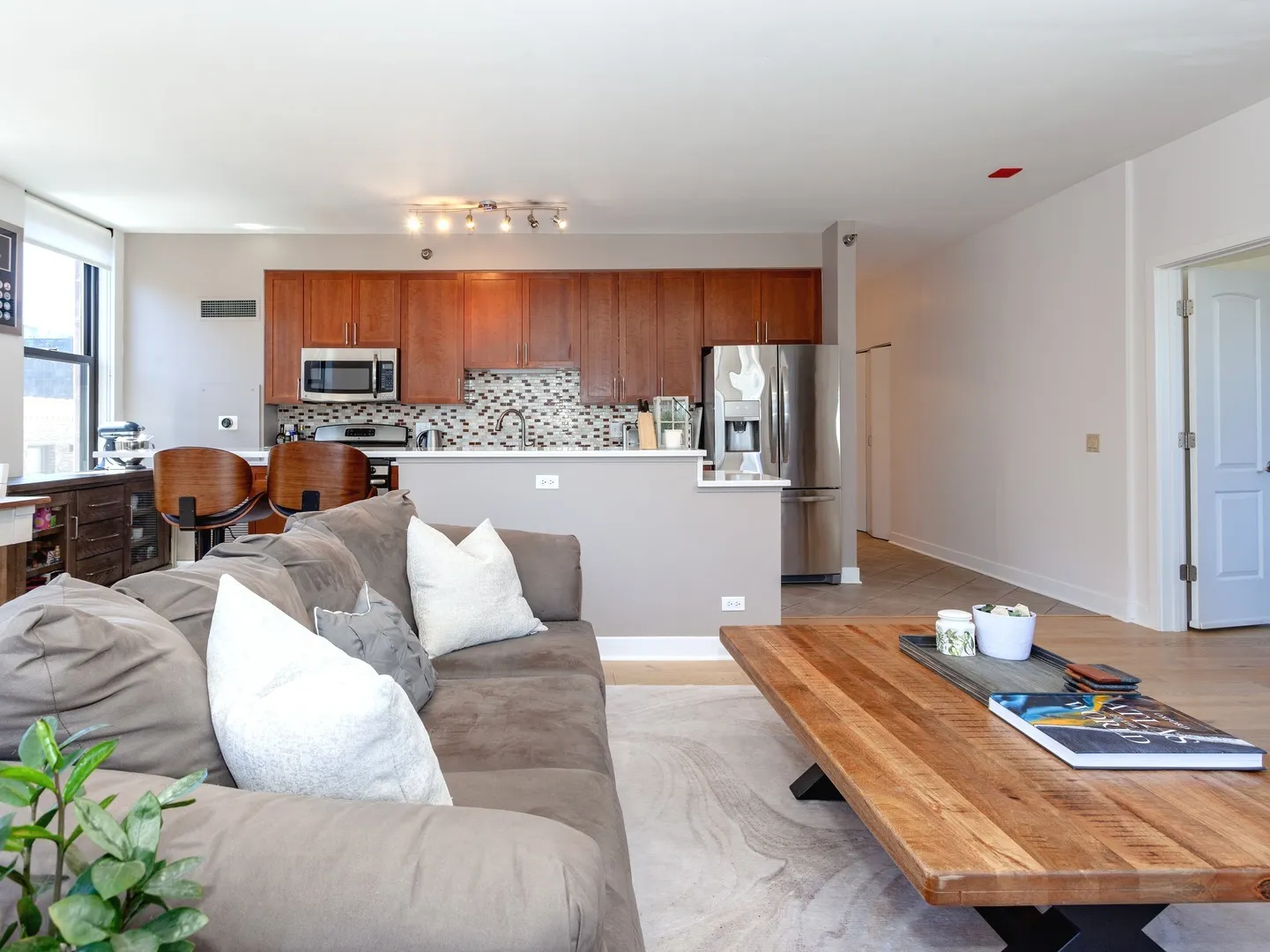 330 N Jefferson St   60661 60661-unit#1601-Chicago-IL