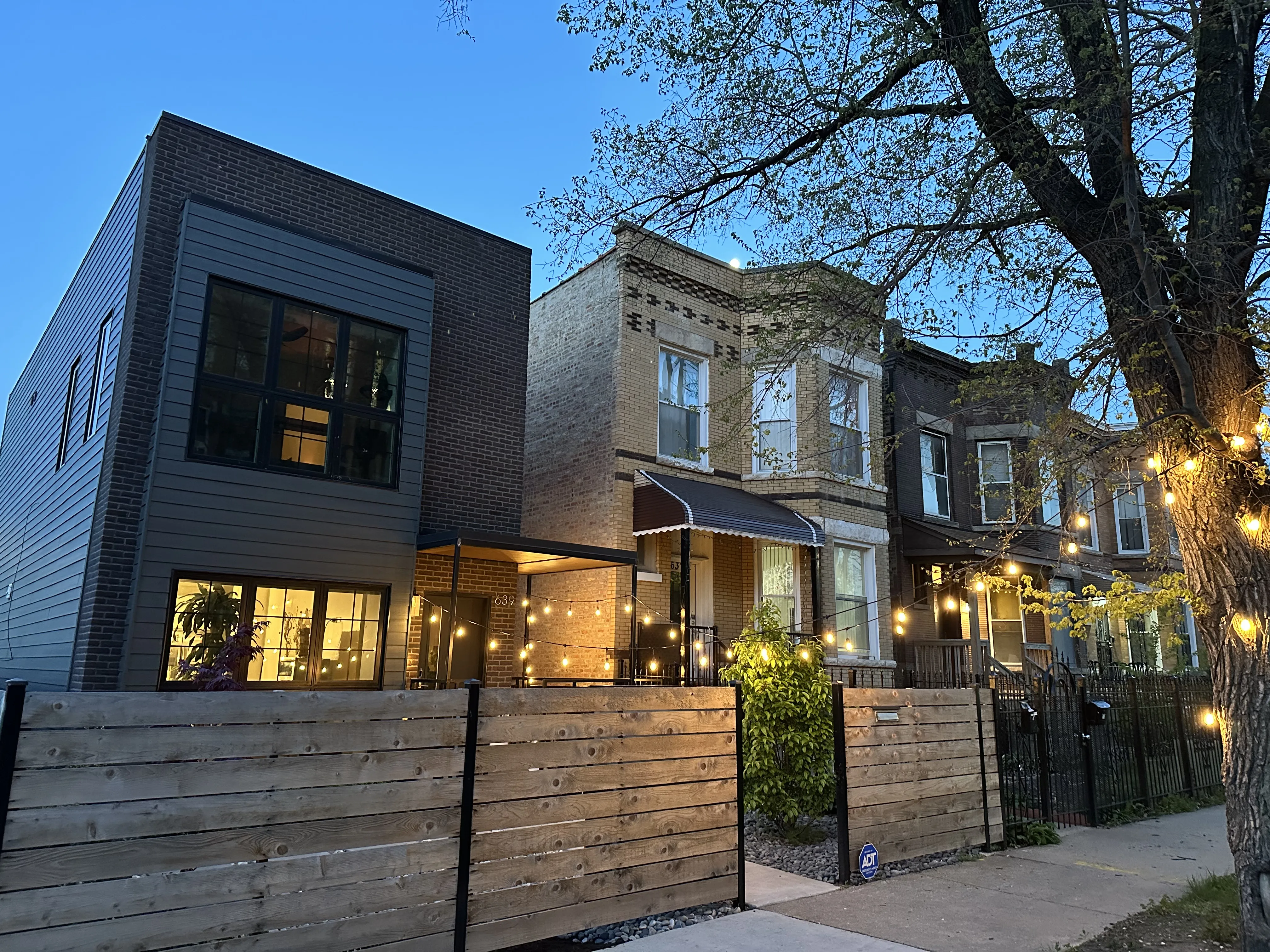 639 N Lawndale Ave   60624 60624-Chicago-IL