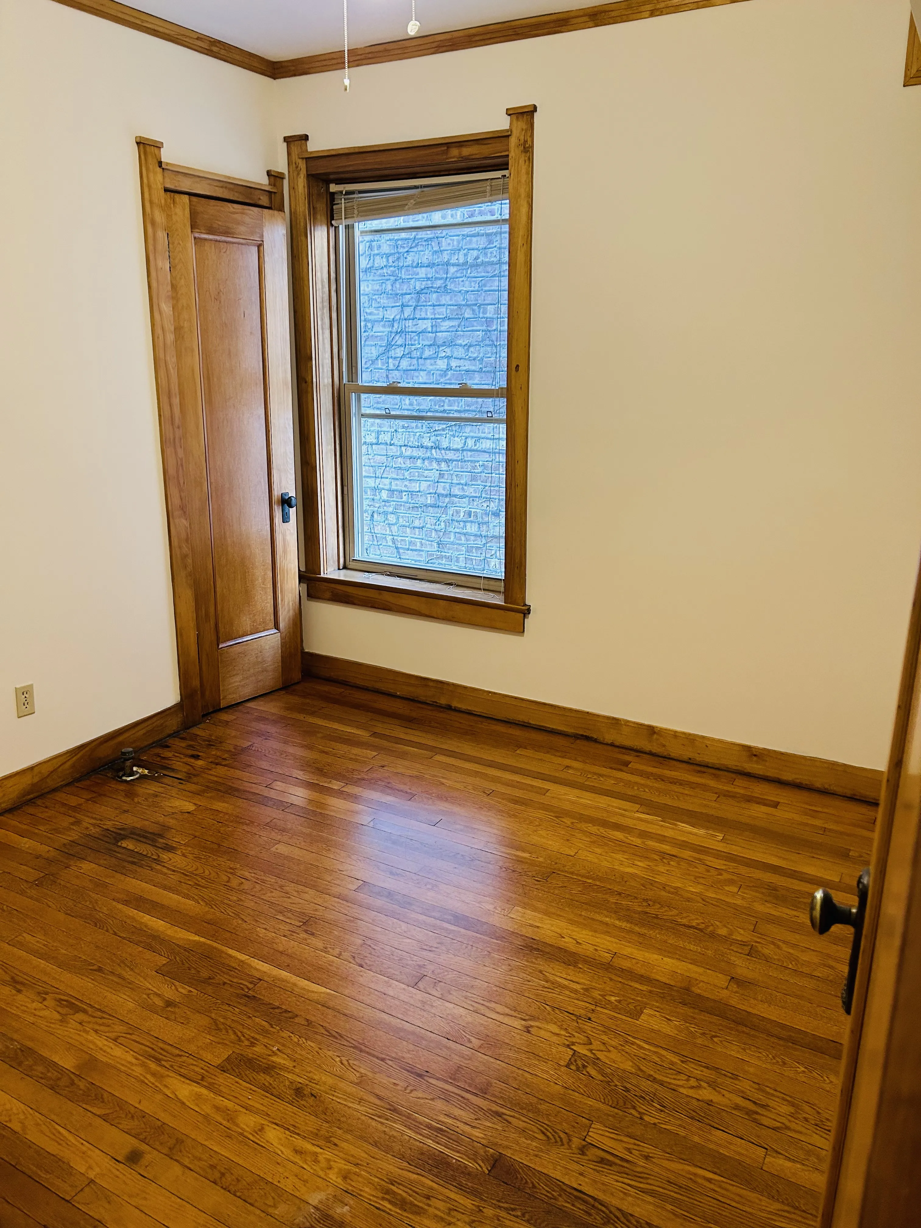 5753 N Winthrop Ave   60660 60660-5751-53 N Winthrop Ave-Chicago-IL