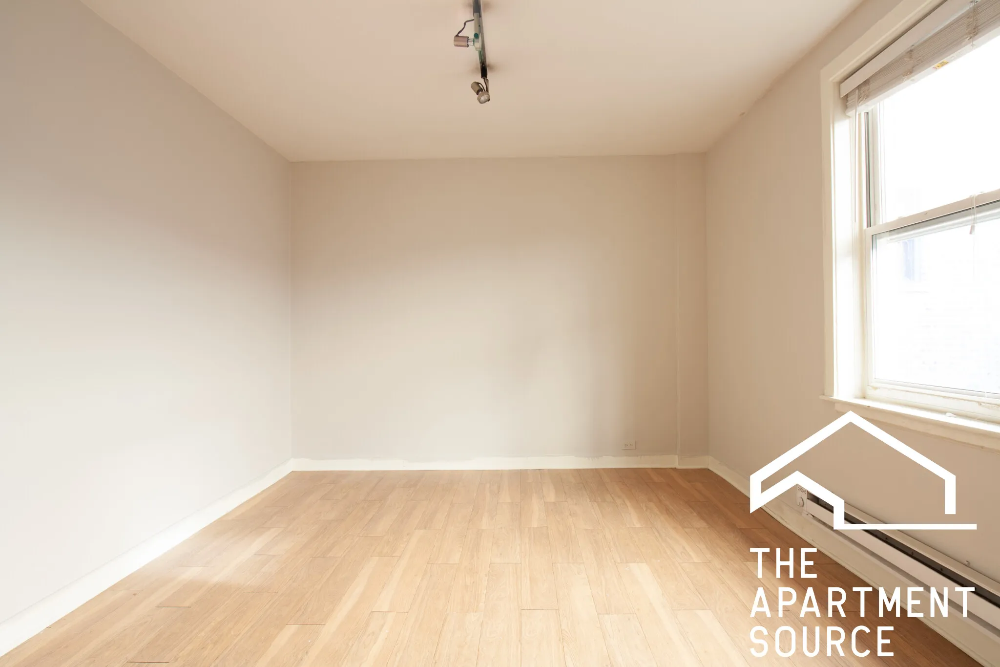 511 W Belmont Ave 60657 60657-unit#44-Chicago-IL