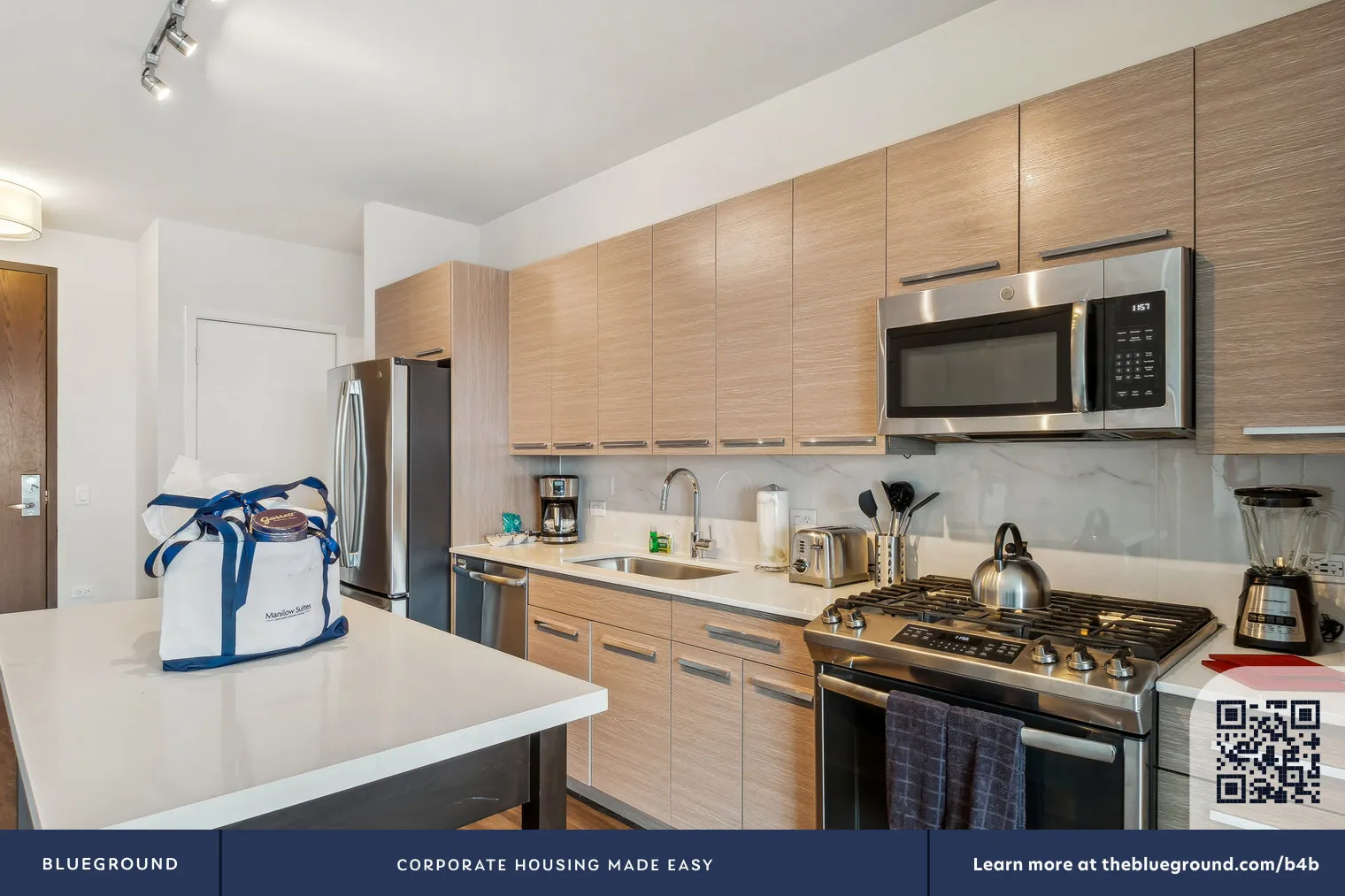 727 W Madison St   60661 60661-Building West Madison Street - manilowsuitesnew-unit#ID1047175P-Chicago-IL