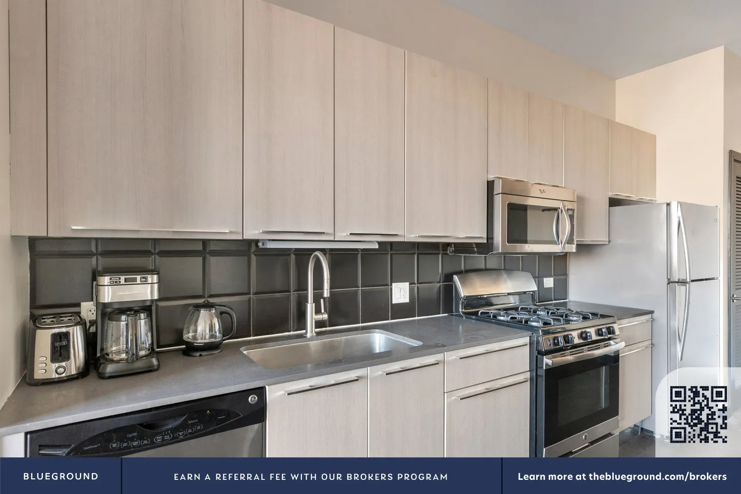 1647 N Milwaukee Ave   60647 60647-1647 Milwaukee-unit#ID1386-Chicago-IL