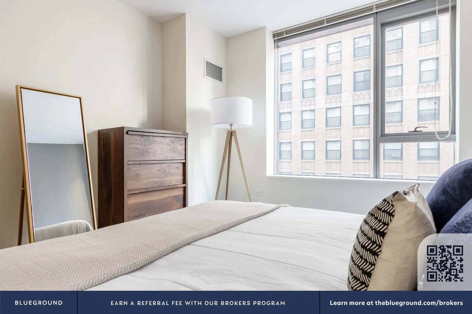210 N Wells St 60601 60601-Lake & Wells Apartments-unit#ID268-Chicago-IL