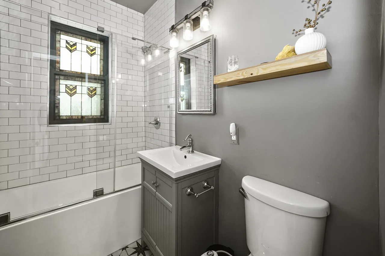 6251 N Sheridan Rd   60660 60660-unit#15-Chicago-IL