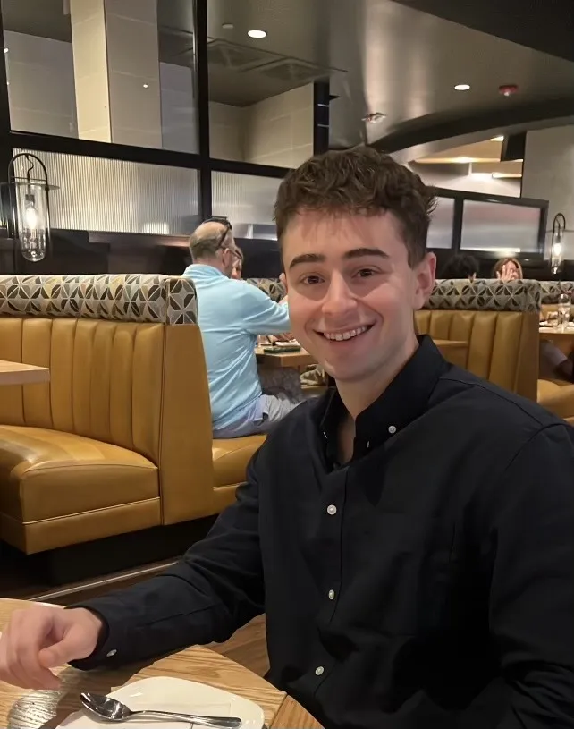 c940ee3a-4552-48b1-a052-e63f3730b656