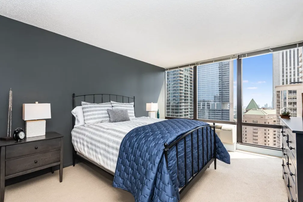 233 E Wacker Dr 60601 60601-unit#1706-Chicago-IL