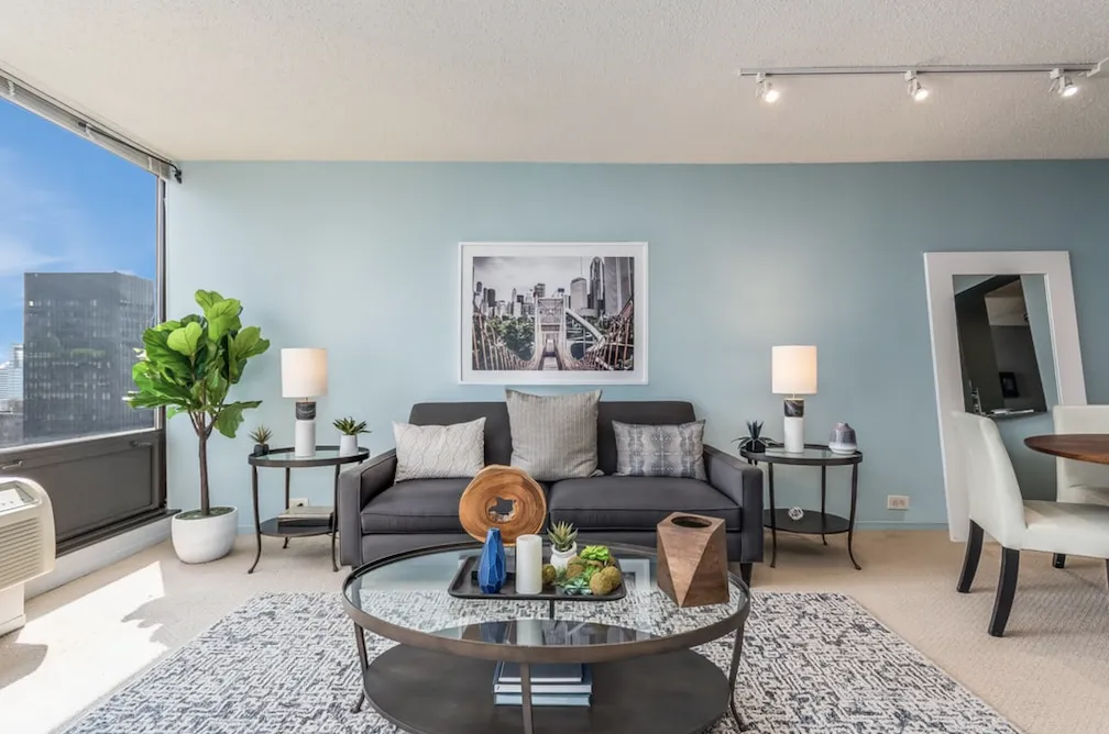 233 E Wacker Dr 60601 60601-unit#1706-Chicago-IL