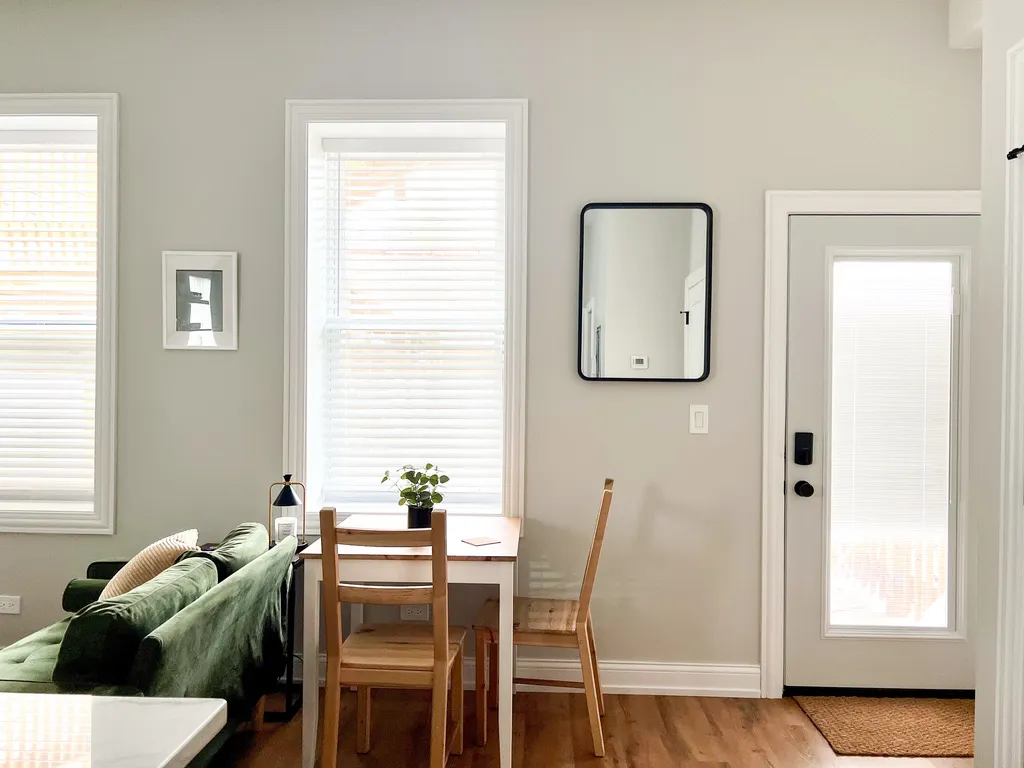 1728 N Wood St   60622 60622-unit#1R-Chicago-IL