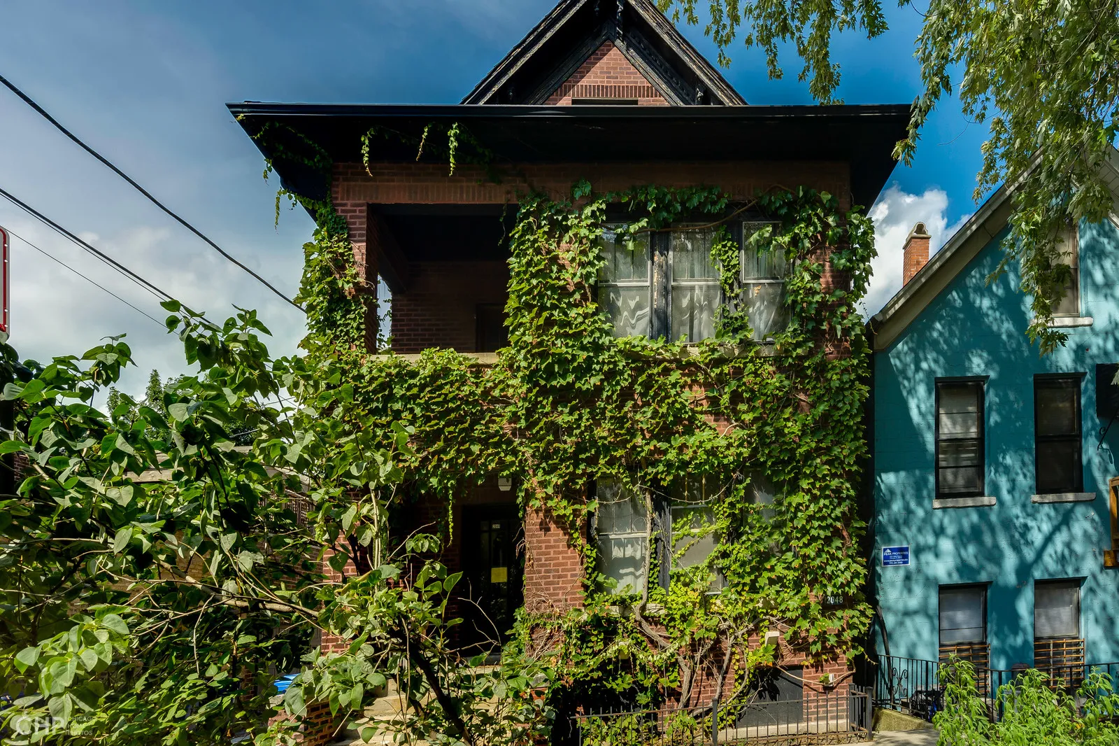 2048 W Charleston St 60647 60647-Chicago-IL