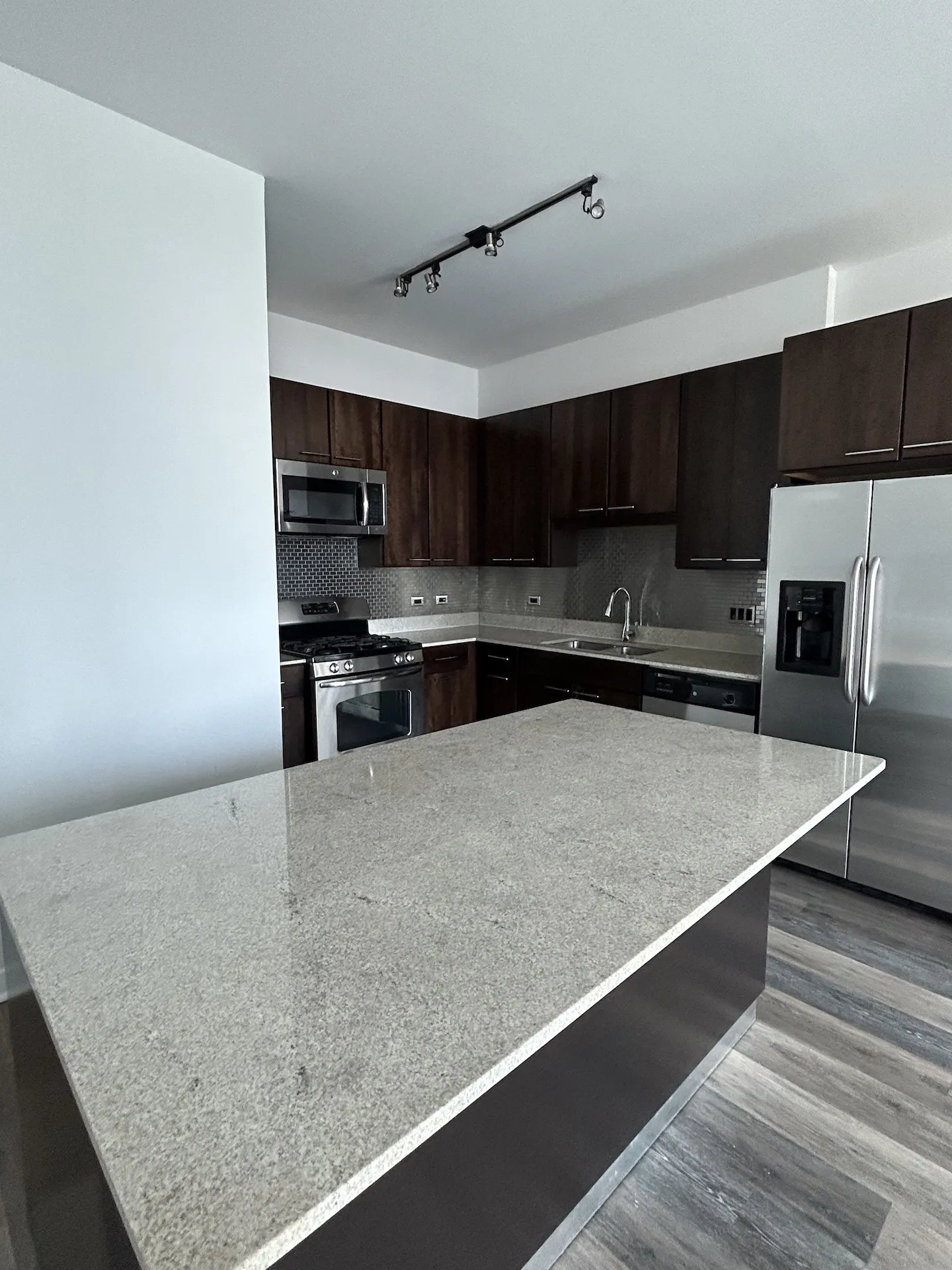 469 W Huron St   60654 60654-unit#603-Chicago-IL