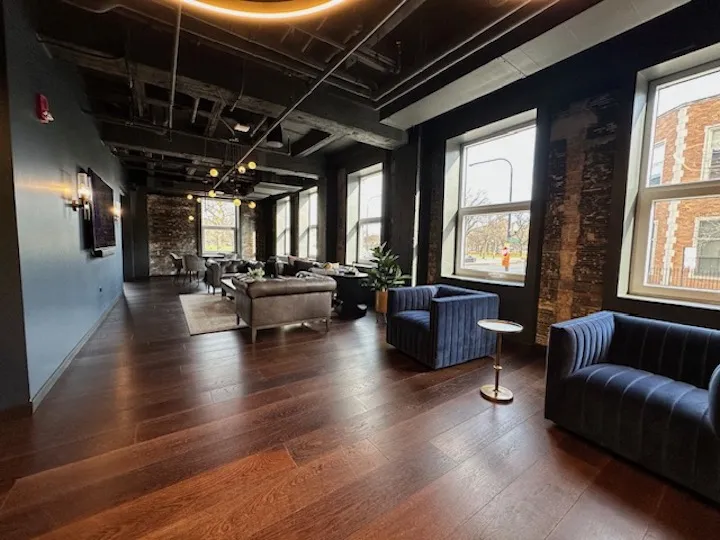 150 N Ashland Ave 60607 60607-unit#328-Chicago-IL