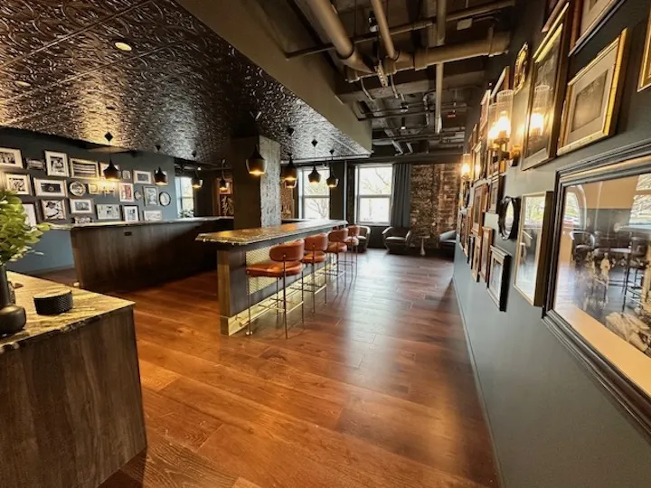 150 N Ashland Ave 60607 60607-unit#328-Chicago-IL