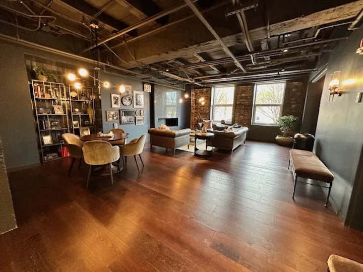 150 N Ashland Ave 60607 60607-unit#328-Chicago-IL