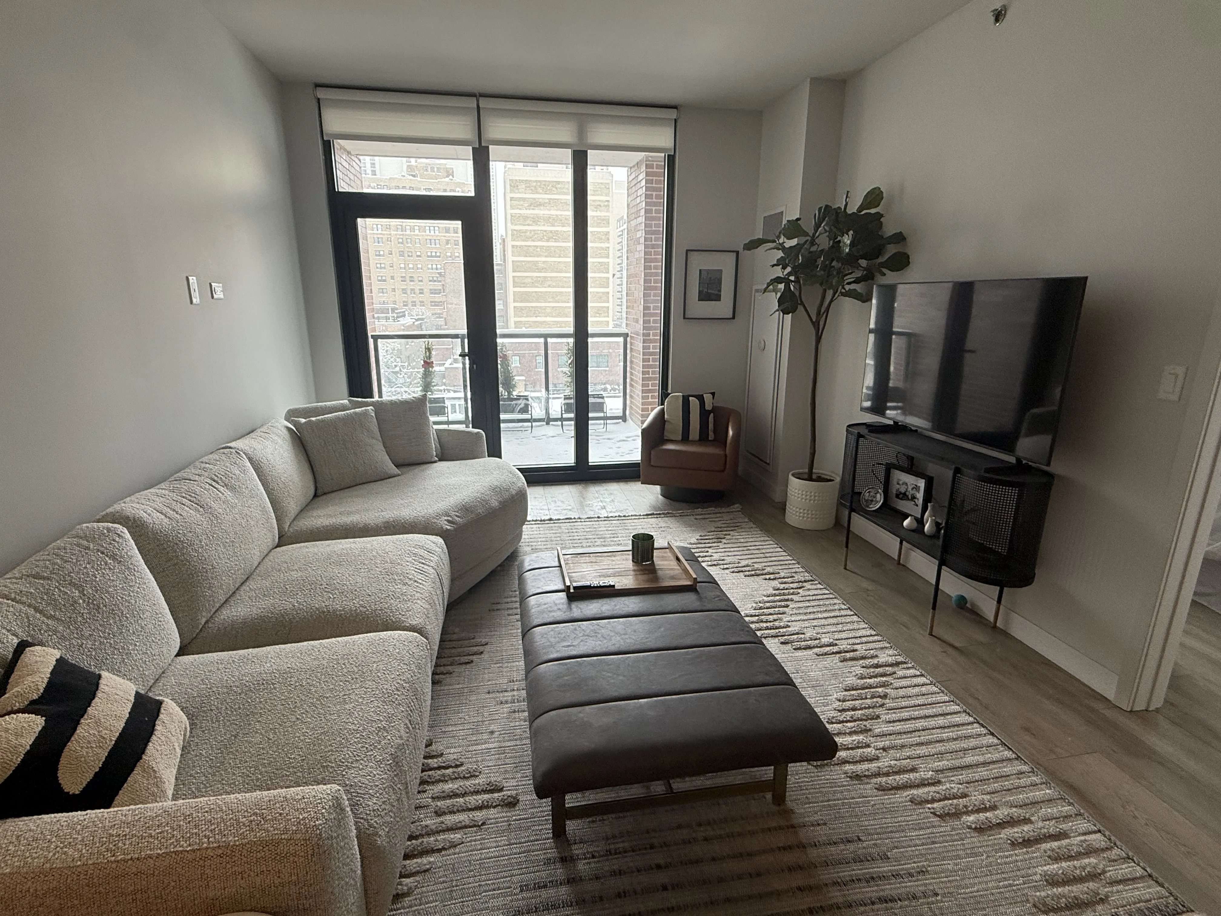 1210 N State Pkwy   60610 60610-Chicago-IL