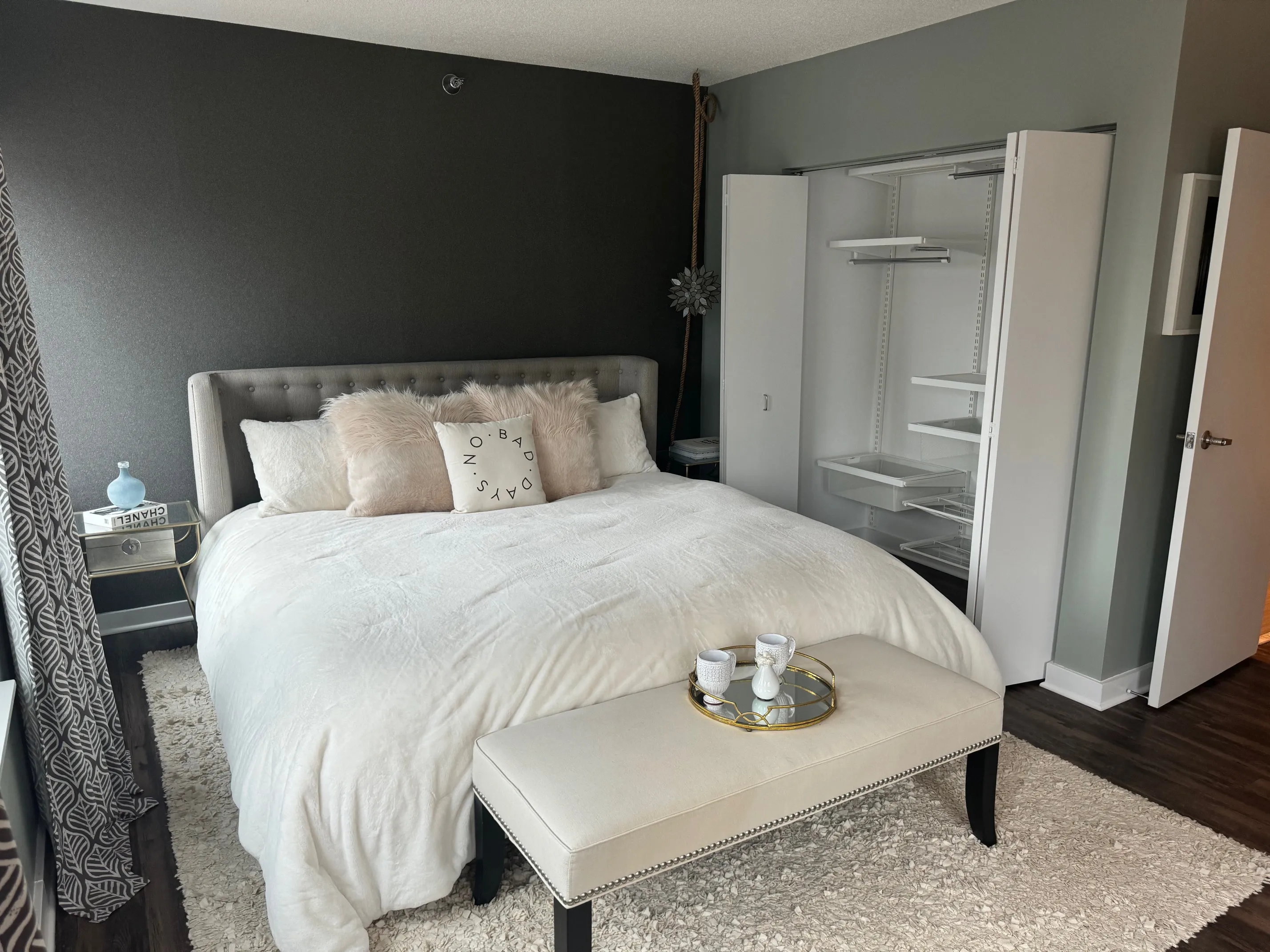 121 W Chestnut St   60610 60610-unit#1006-Chicago-IL