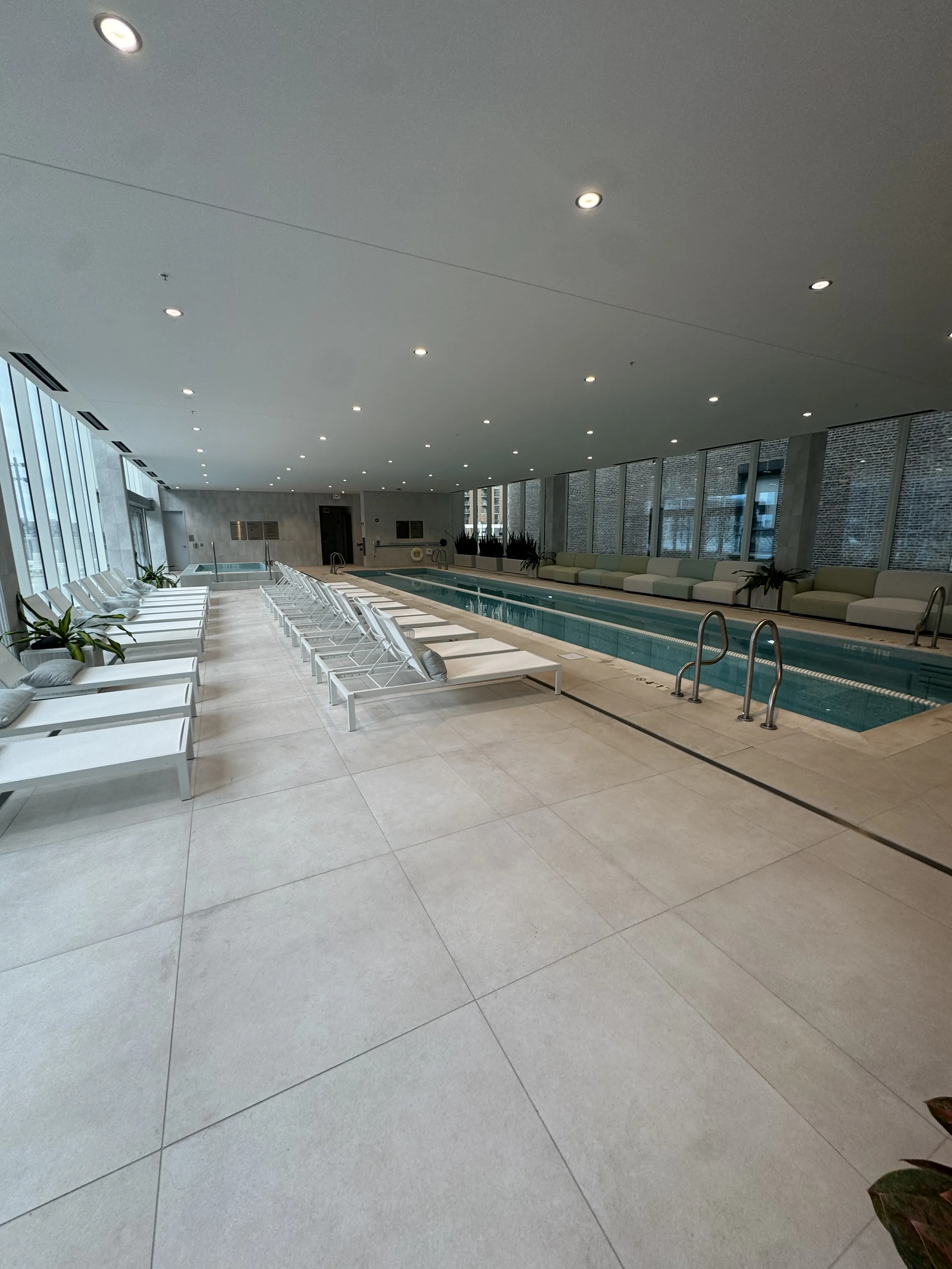 Michigan Ave 60605 60605-1000 M-unit#3203-Chicago-IL