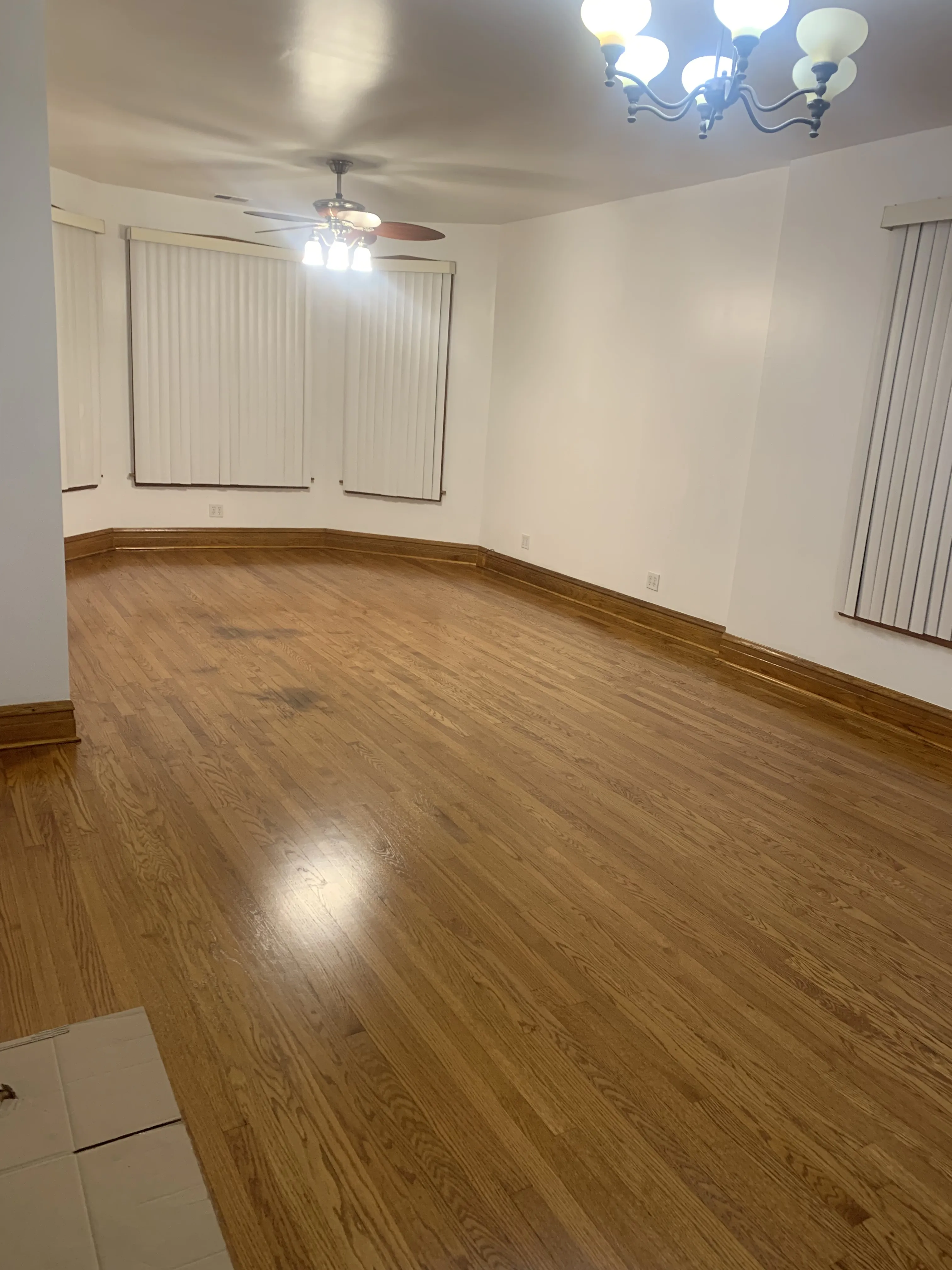 3417 W Evergreen Ave 60651-Evergreen Apartments-unit#2F-Chicago-IL