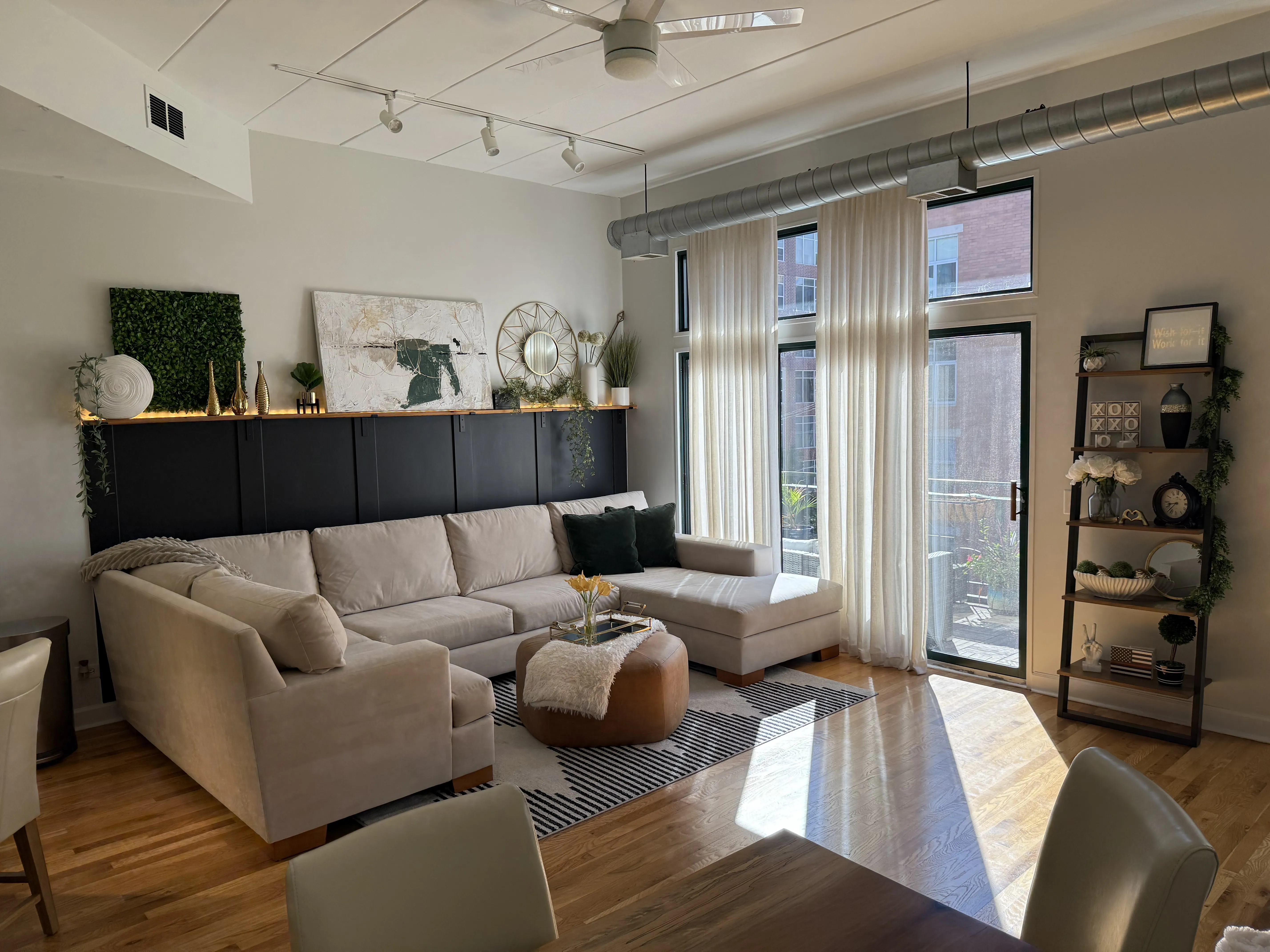 936 W Madison St   60607 60607-Chicago-IL