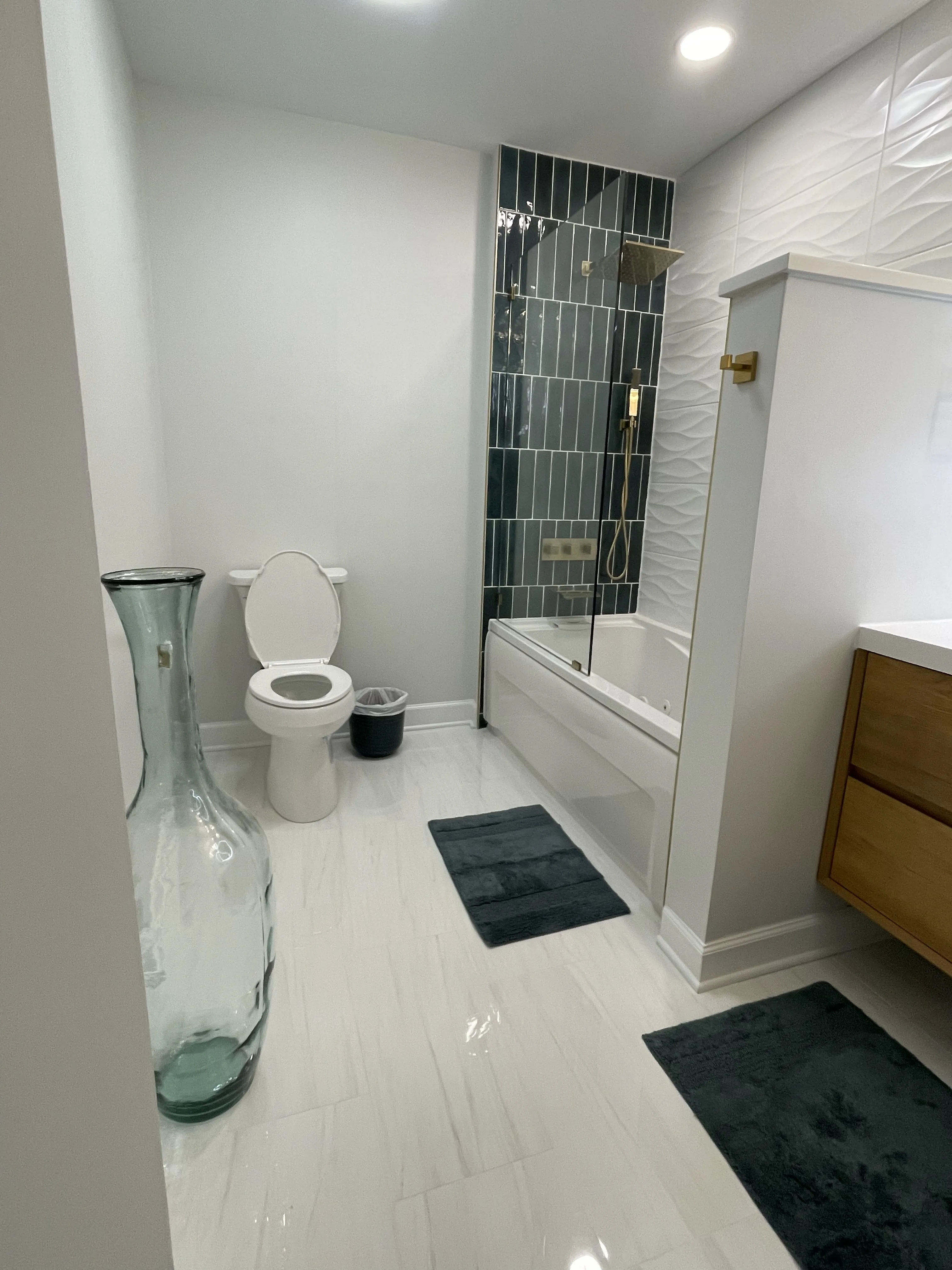 936 W Madison St   60607 60607-Chicago-IL