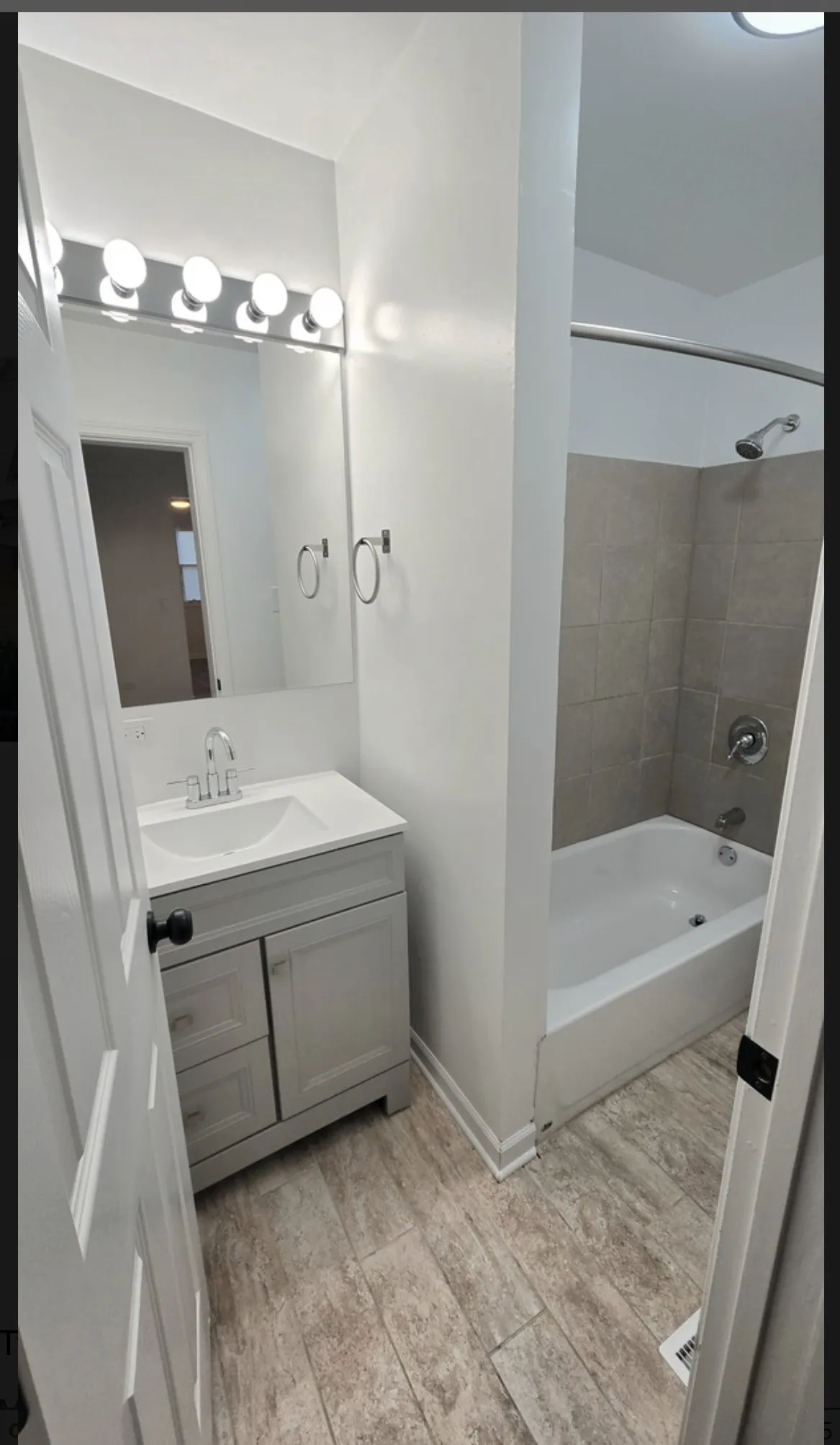 5936 S Parnell Ave 60621 60621-unit#1-Chicago-IL