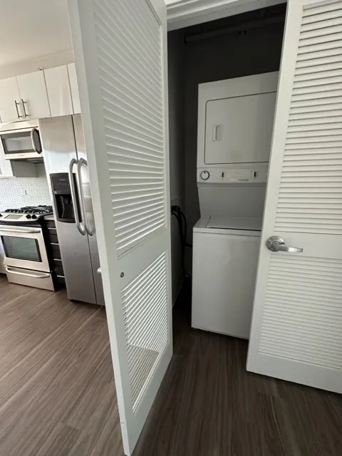 765 W Adams St   60661 60661-unit#1205-Chicago-IL