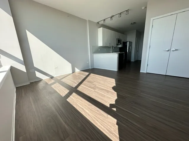 765 W Adams St   60661 60661-unit#1205-Chicago-IL