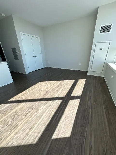 765 W Adams St   60661 60661-unit#1205-Chicago-IL