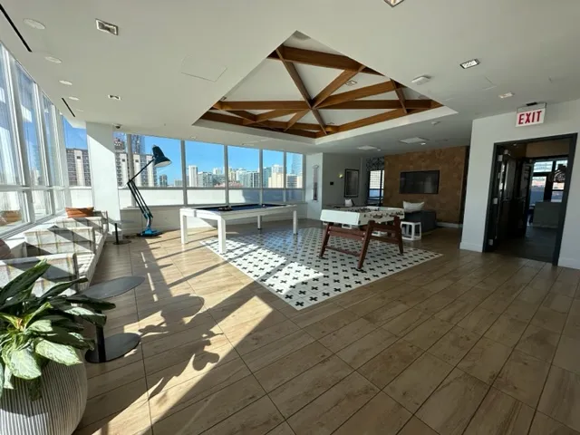 765 W Adams St   60661 60661-unit#1205-Chicago-IL