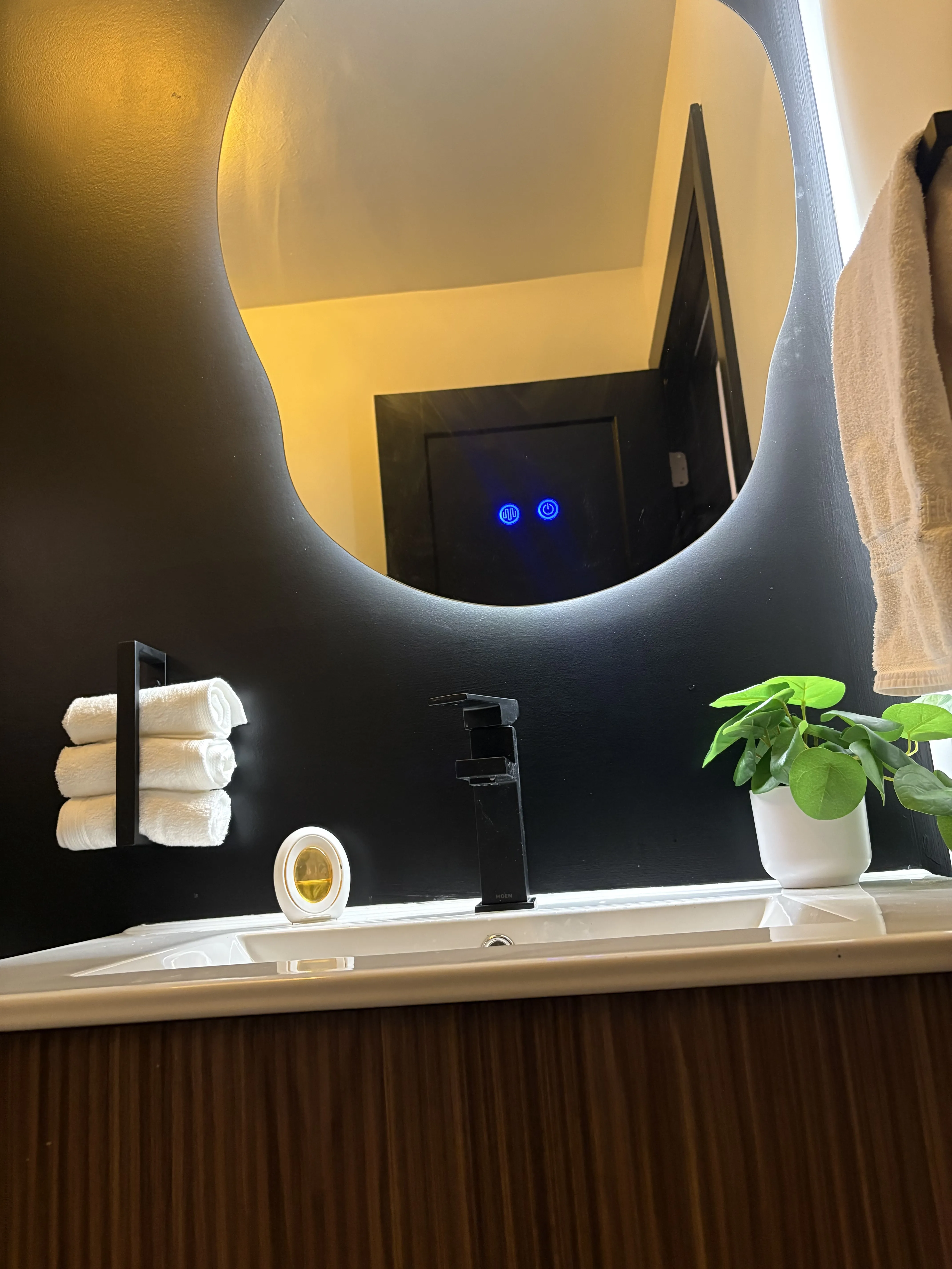 1 E Scott St   60610 60610-1 E Scott Condominiums -unit#601-Chicago-IL