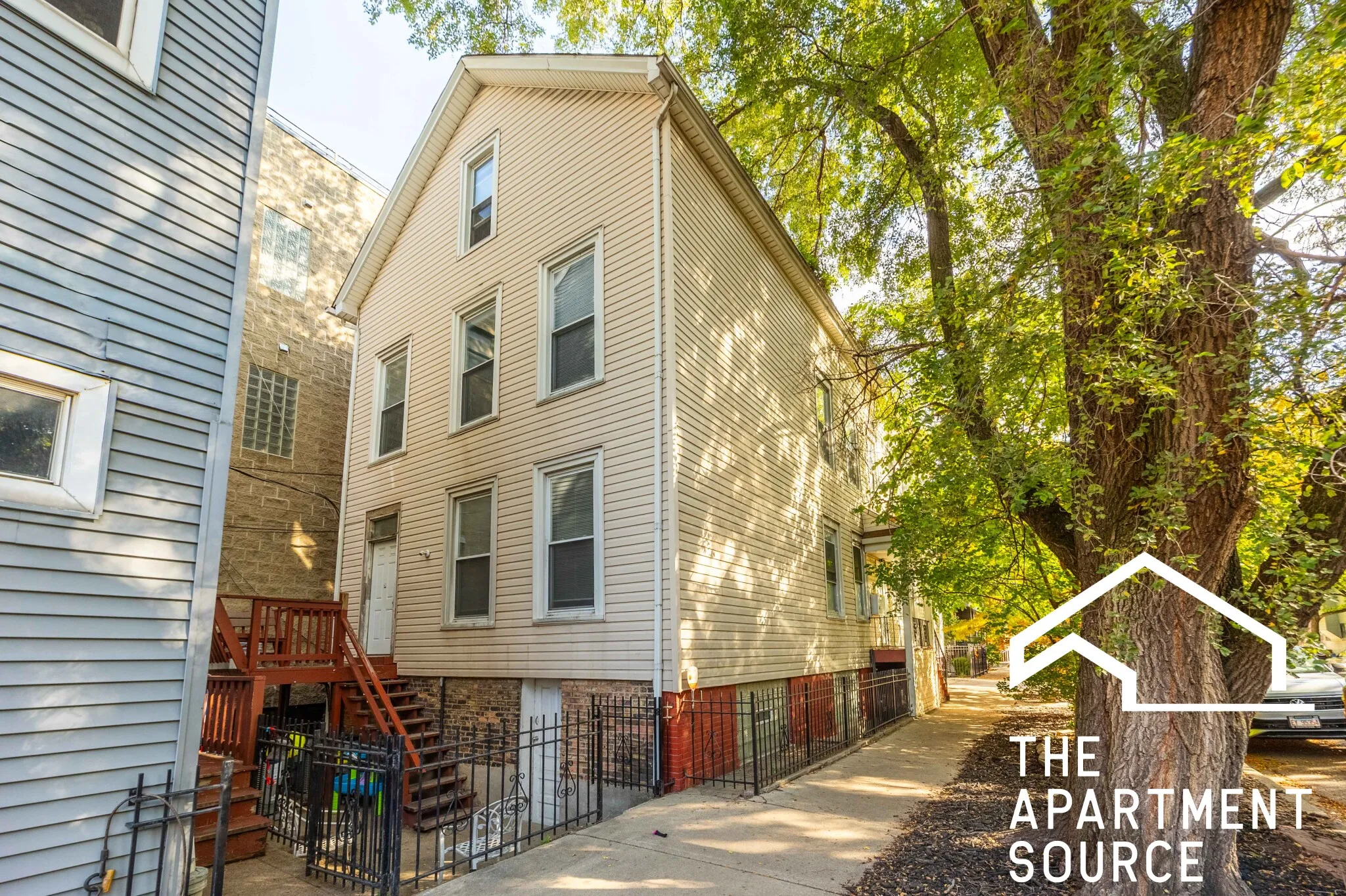 2301 N Leavitt St 60647 60647-unit#3-Chicago-IL