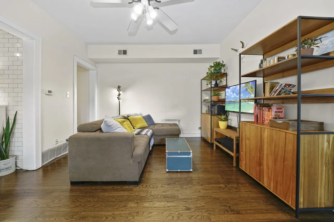 6251 N Sheridan Rd   60660 60660-unit#15-Chicago-IL