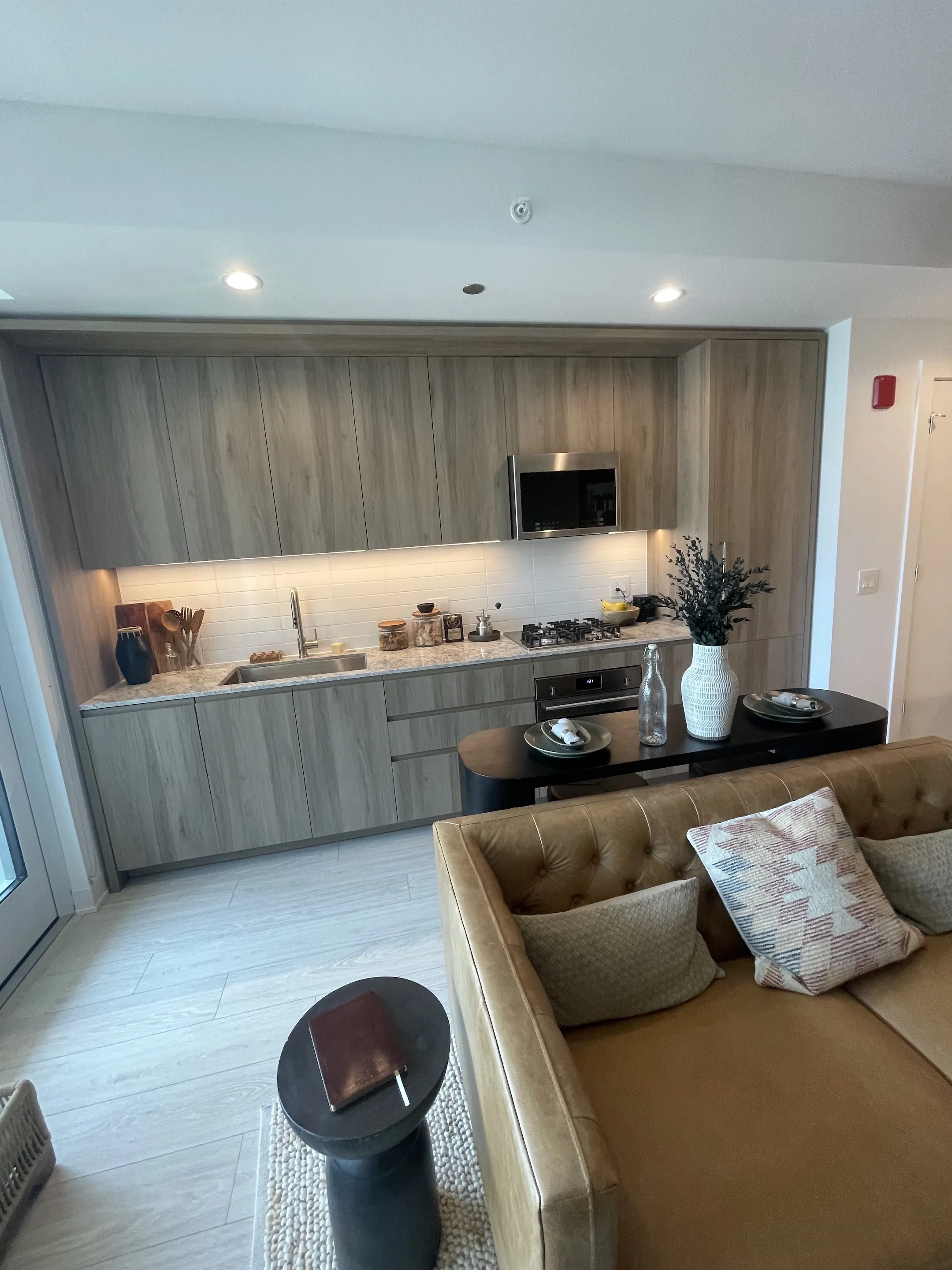 355 N Halsted St   60661 60661-unit#2008-Chicago-IL