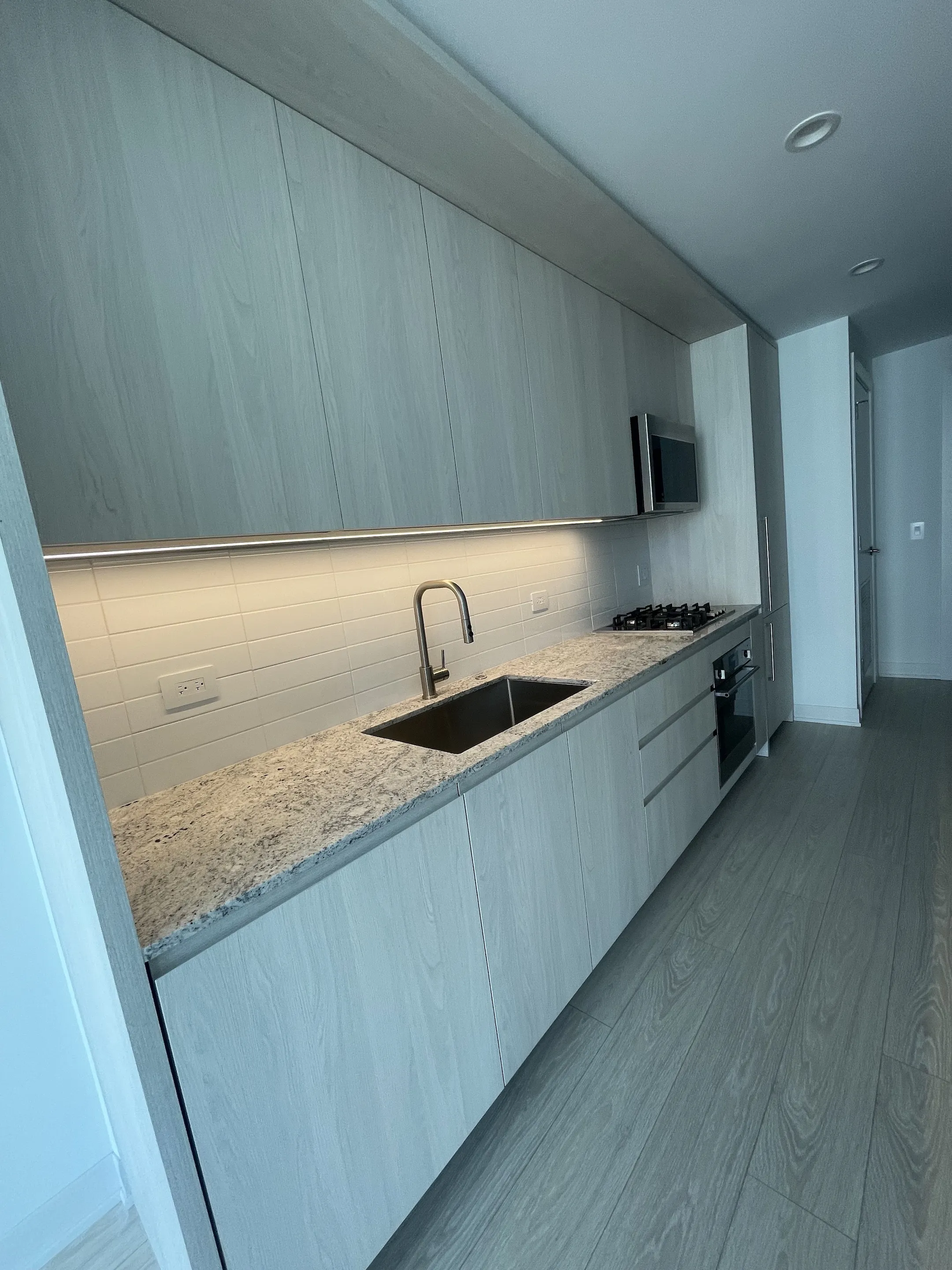 355 N Halsted St 60661 60661-unit#2103-Chicago-IL