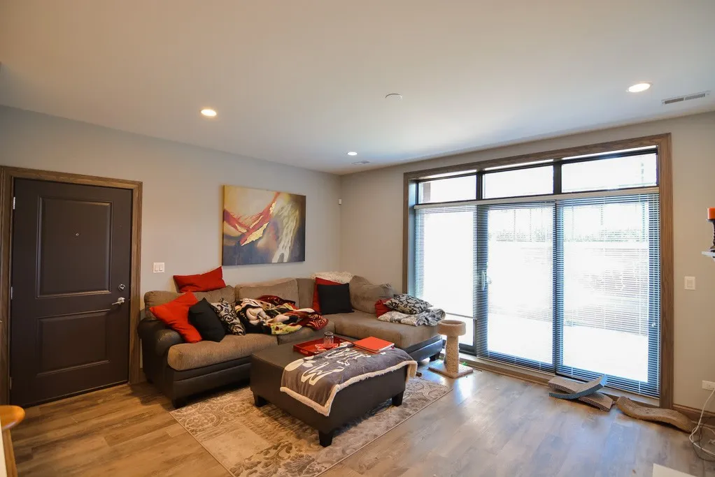 4324 N Ashland, ,  60613 60613-unit#B-Chicago-IL
