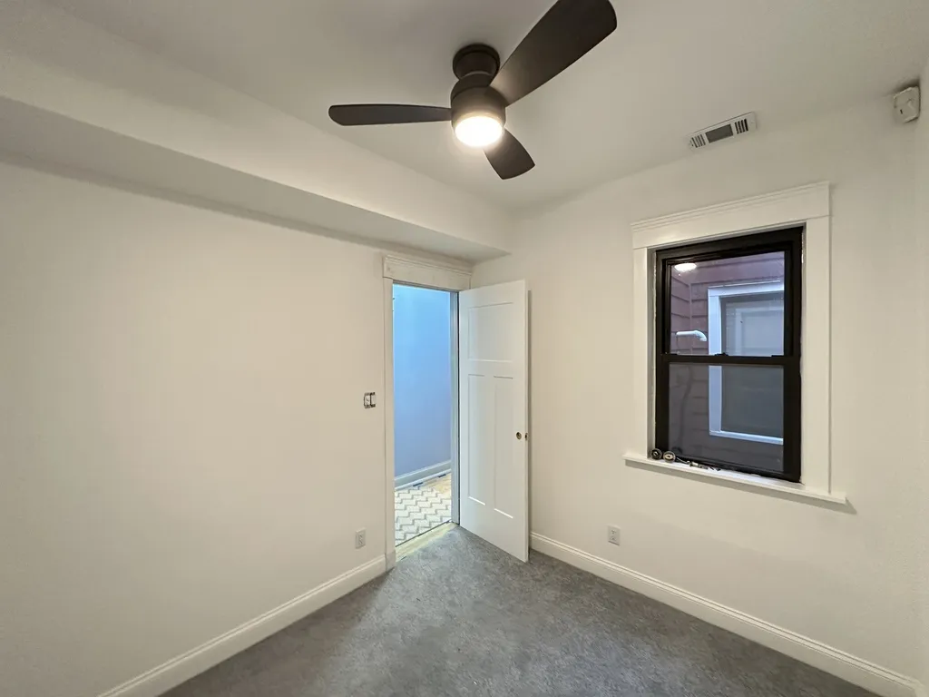3245 N Lakewood, ,  60657 60657-unit#3-Chicago-IL