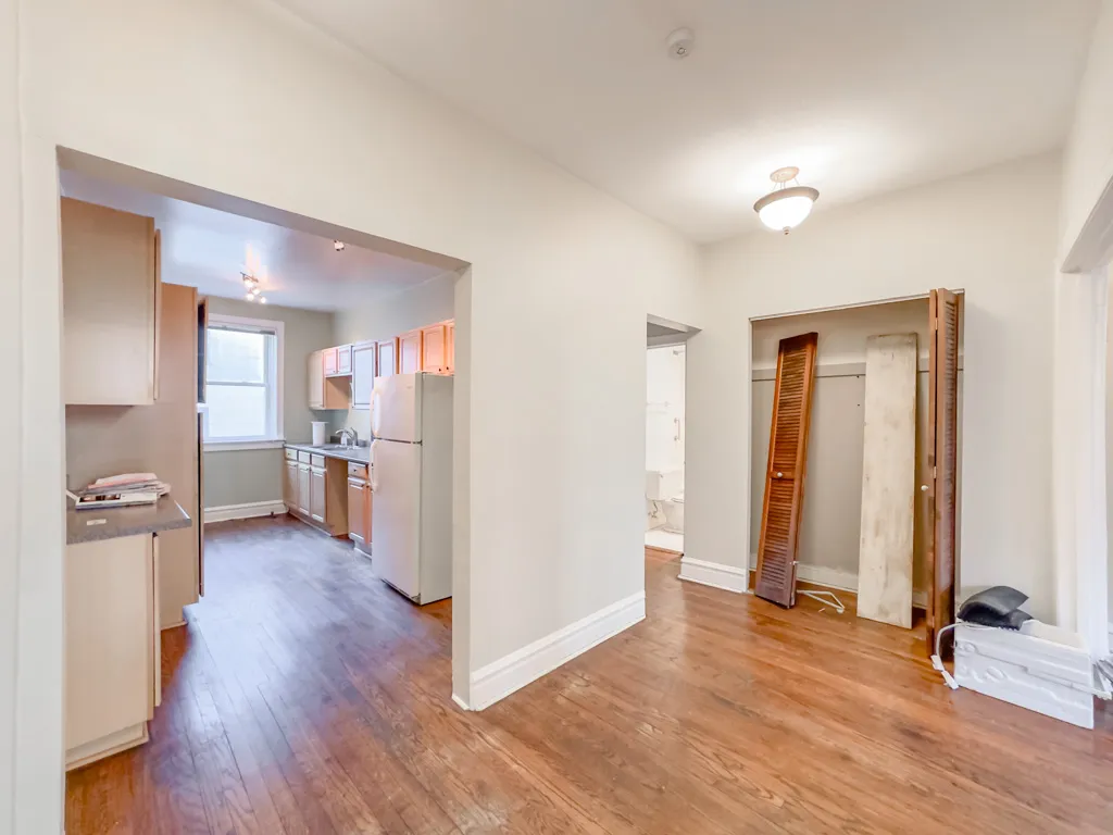 1337 W Lunt, ,  60626 60626-unit#2L-Chicago-IL