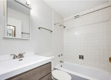 6171 N Sheridan Rd   60660 60660-unit#1610-Chicago-IL