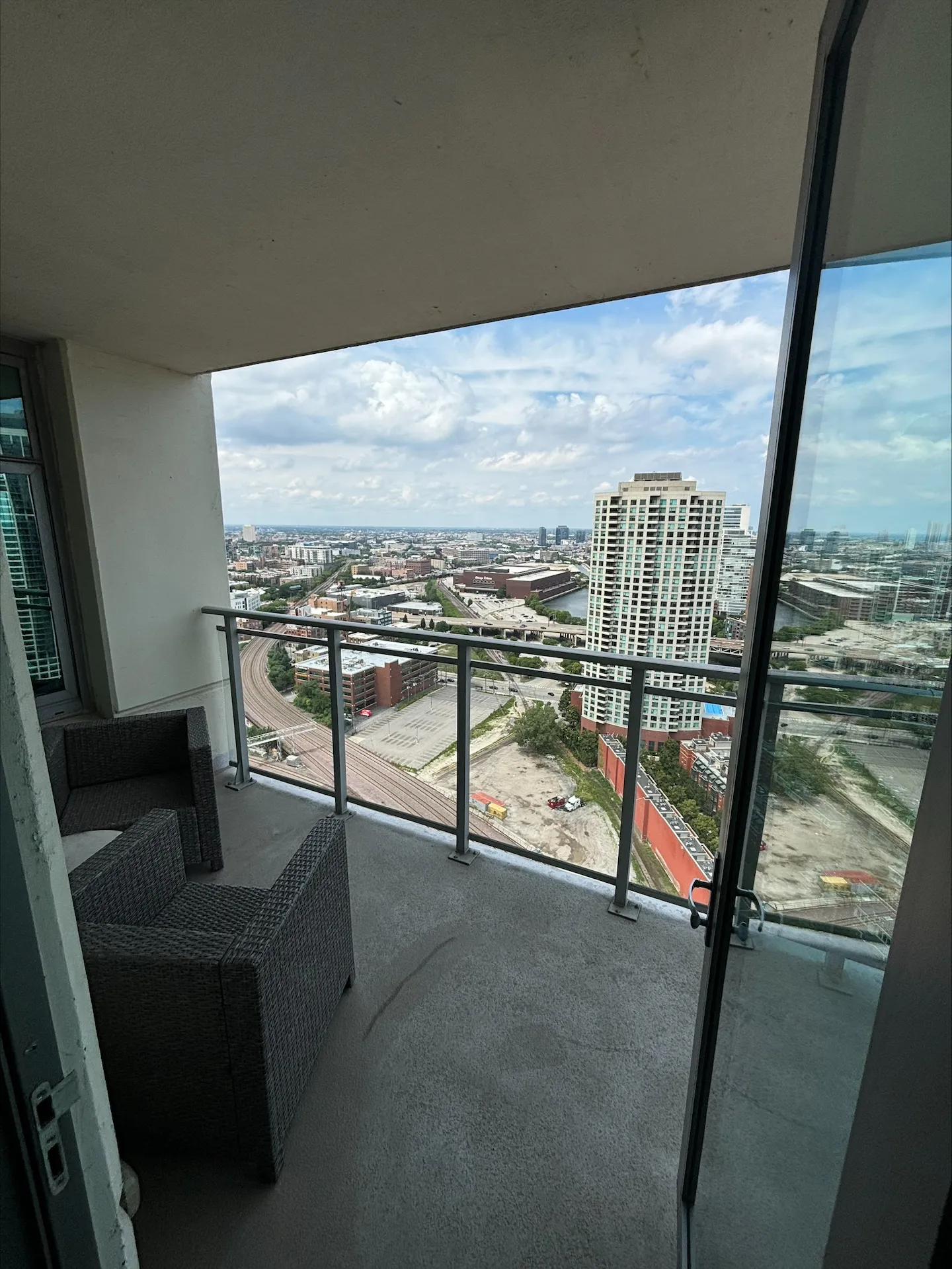 555 W Kinzie St 60654 60654-unit#1210-Chicago-IL