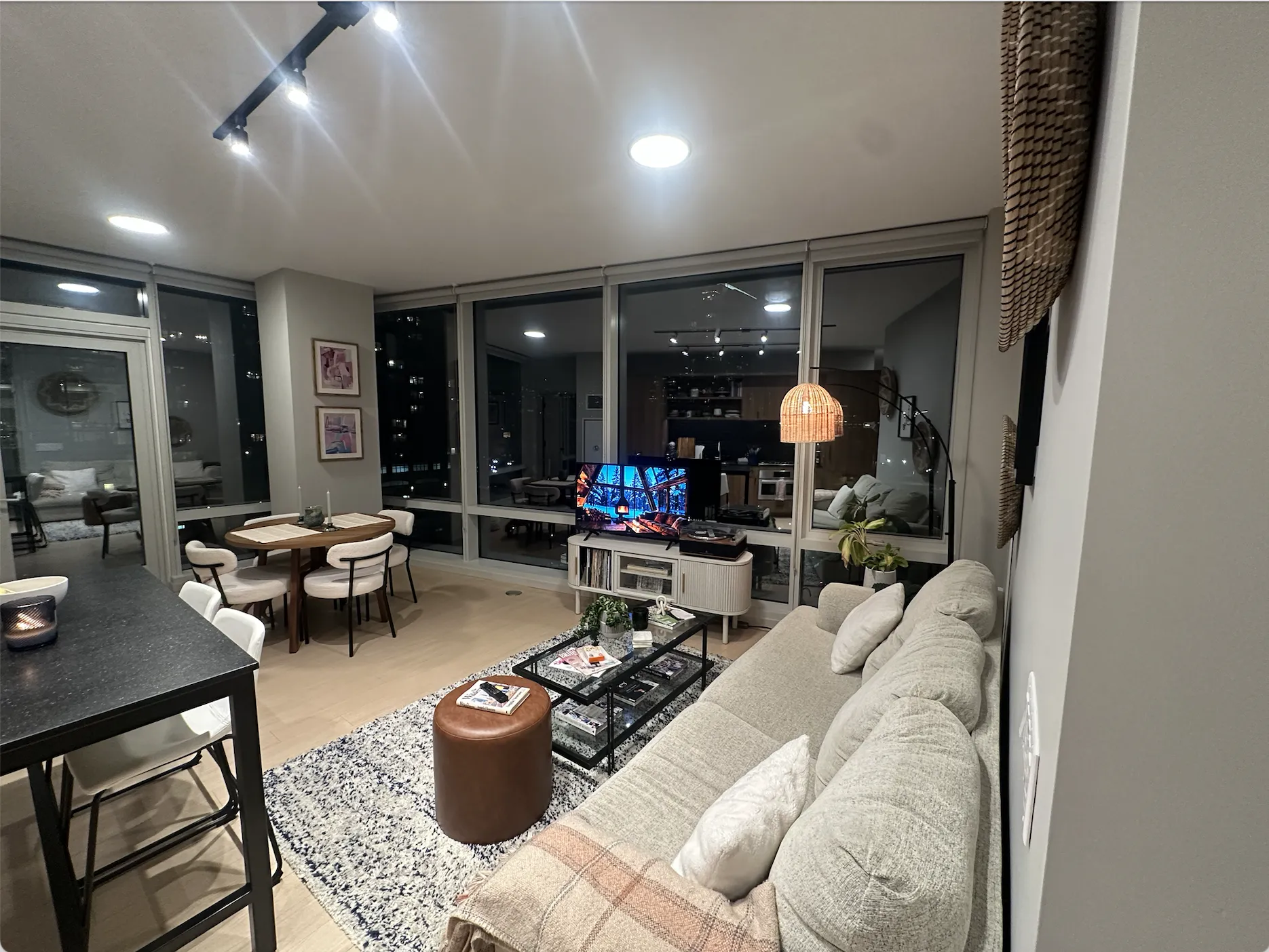 920 N Wells St   60606 60606-unit#612-Chicago-IL