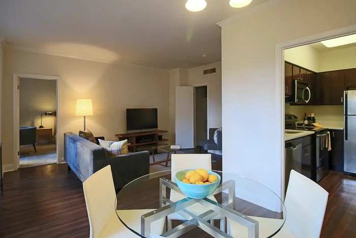 200 E Chestnut St   60611 60611-unit#1422-Chicago-IL