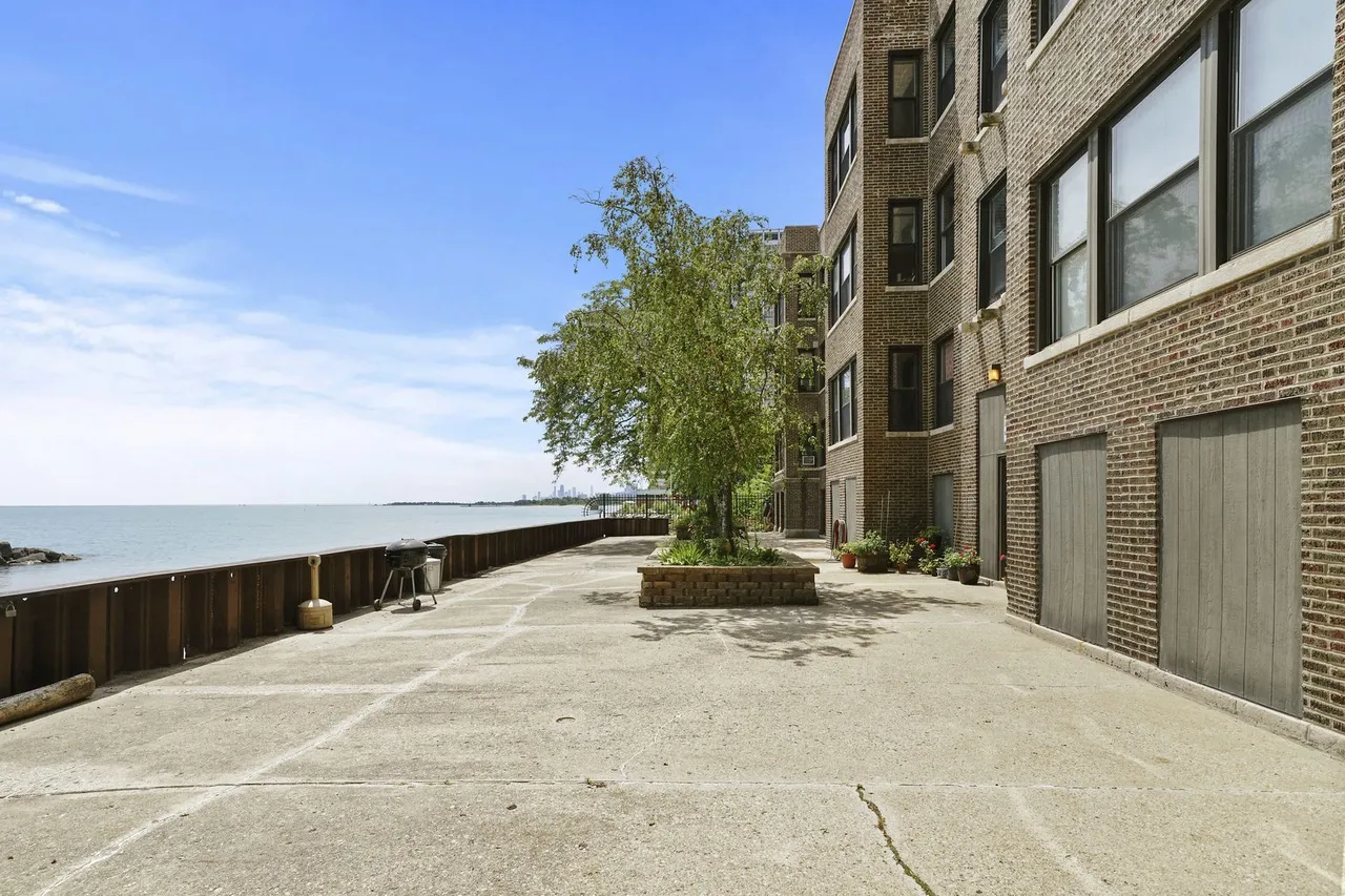 6251 N Sheridan Rd   60660 60660-unit#15-Chicago-IL