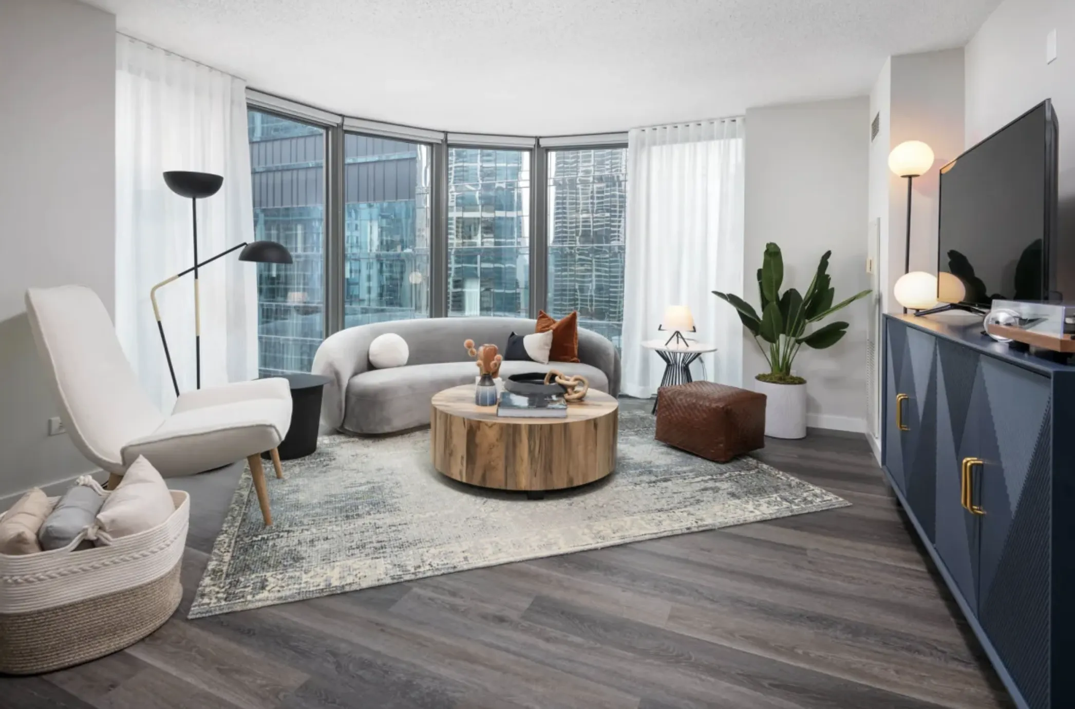 360 East South Water Street   60601 60601-unit#1001-Chicago-IL