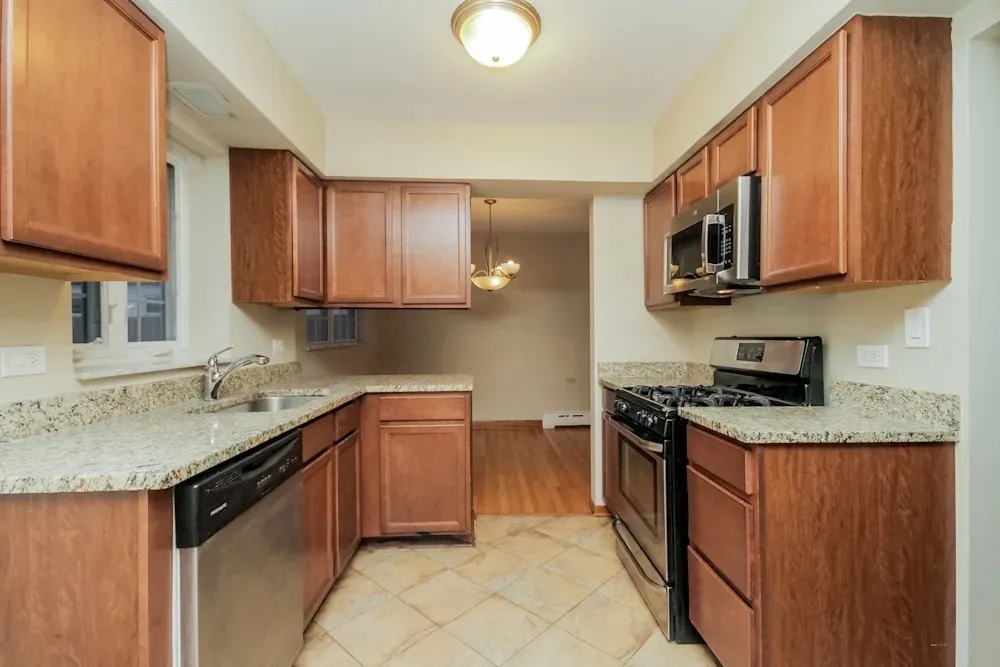 549 E Central Ave   60148 60148-Lombard-IL