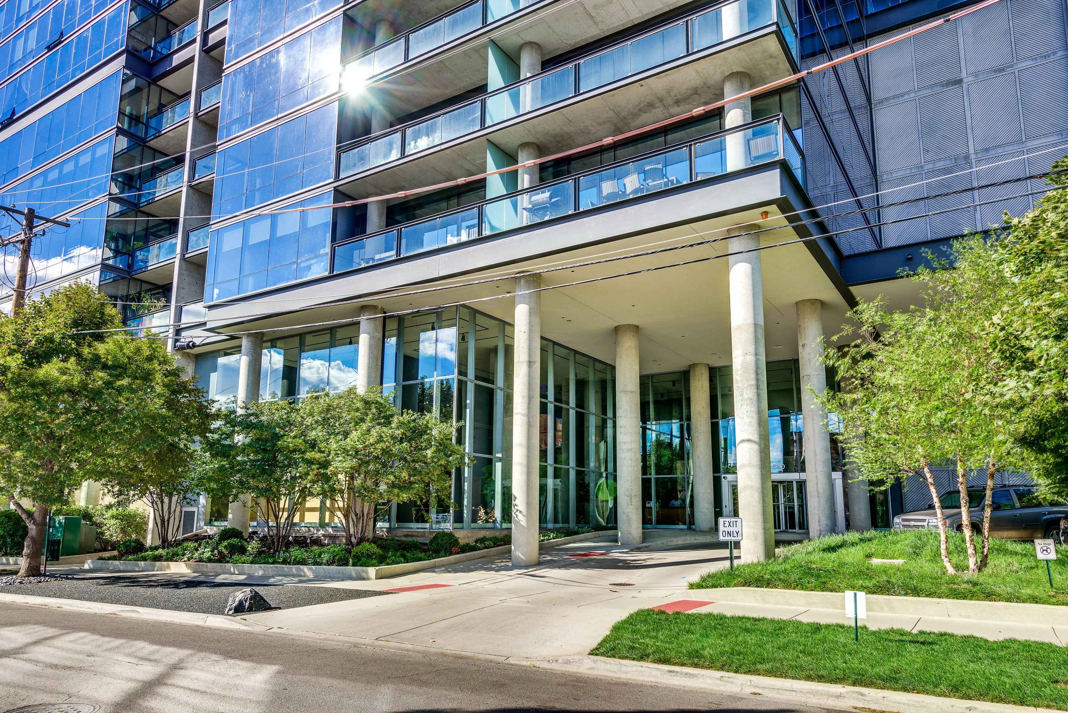 860 W Blackhawk St   60642 60642-unit#1202-Chicago-IL