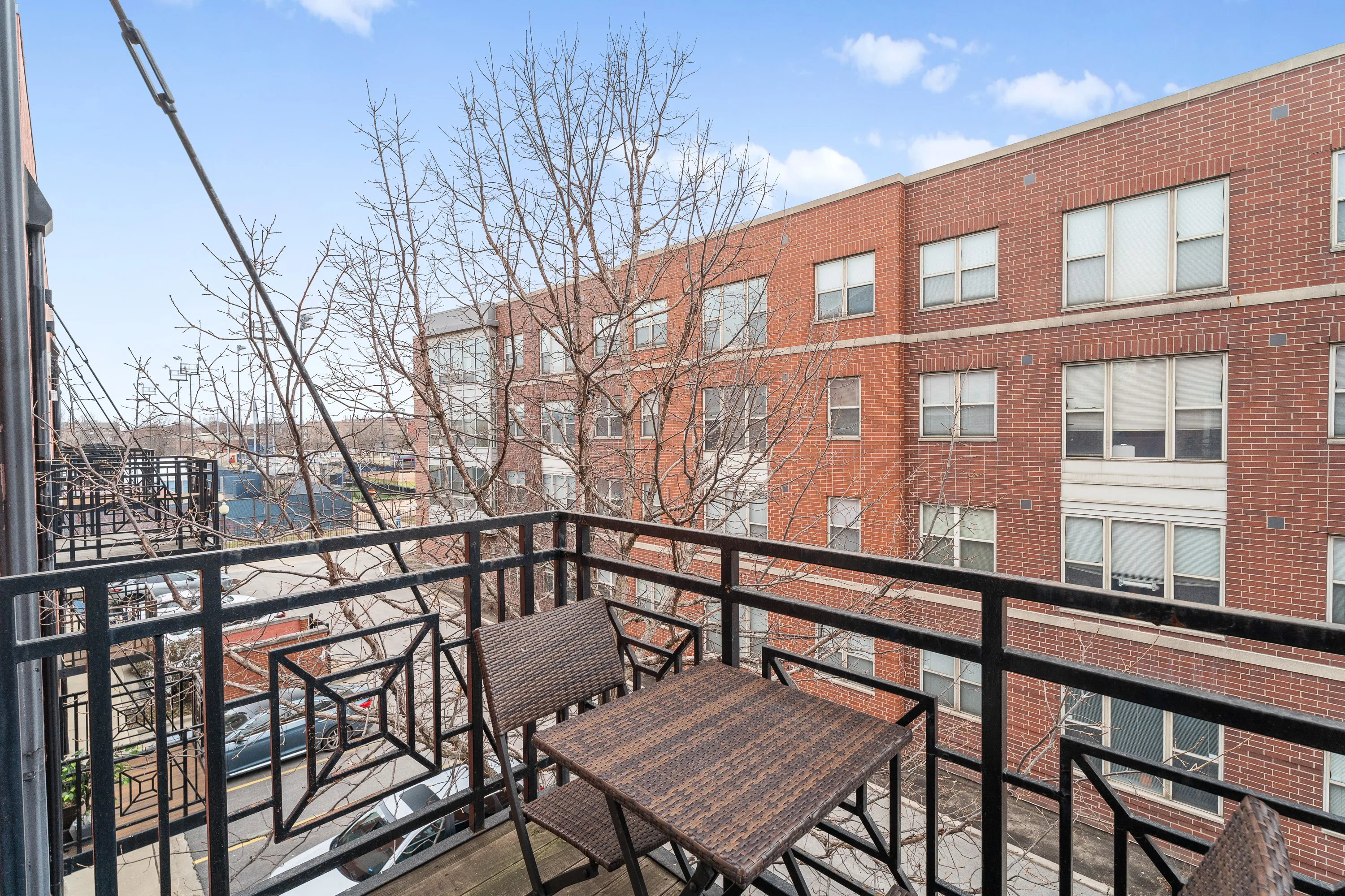 808 W University Ln 60608 60608-unit#3A-Chicago-IL