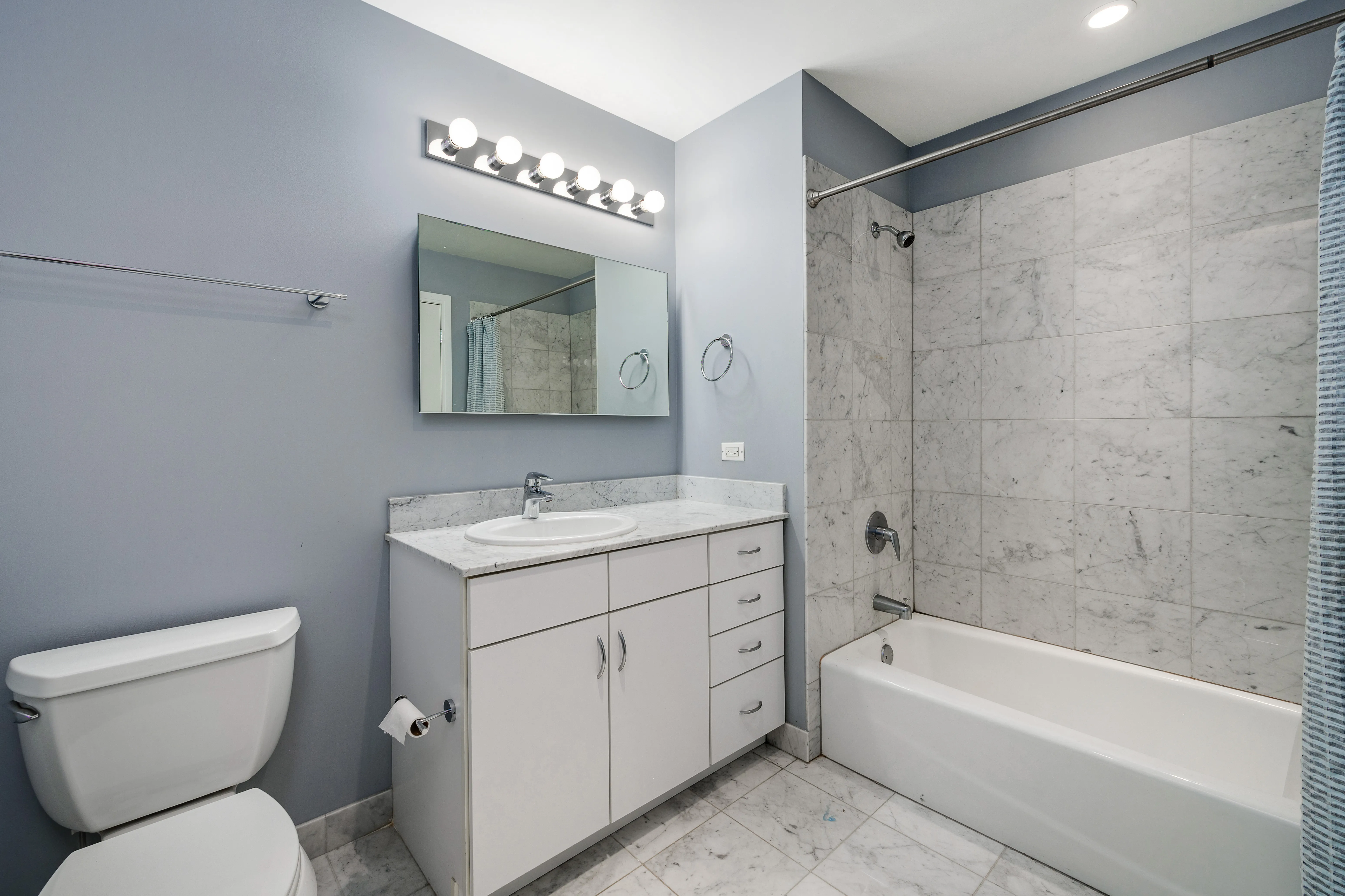 860 W Blackhawk St   60642 60642-unit#1202-Chicago-IL