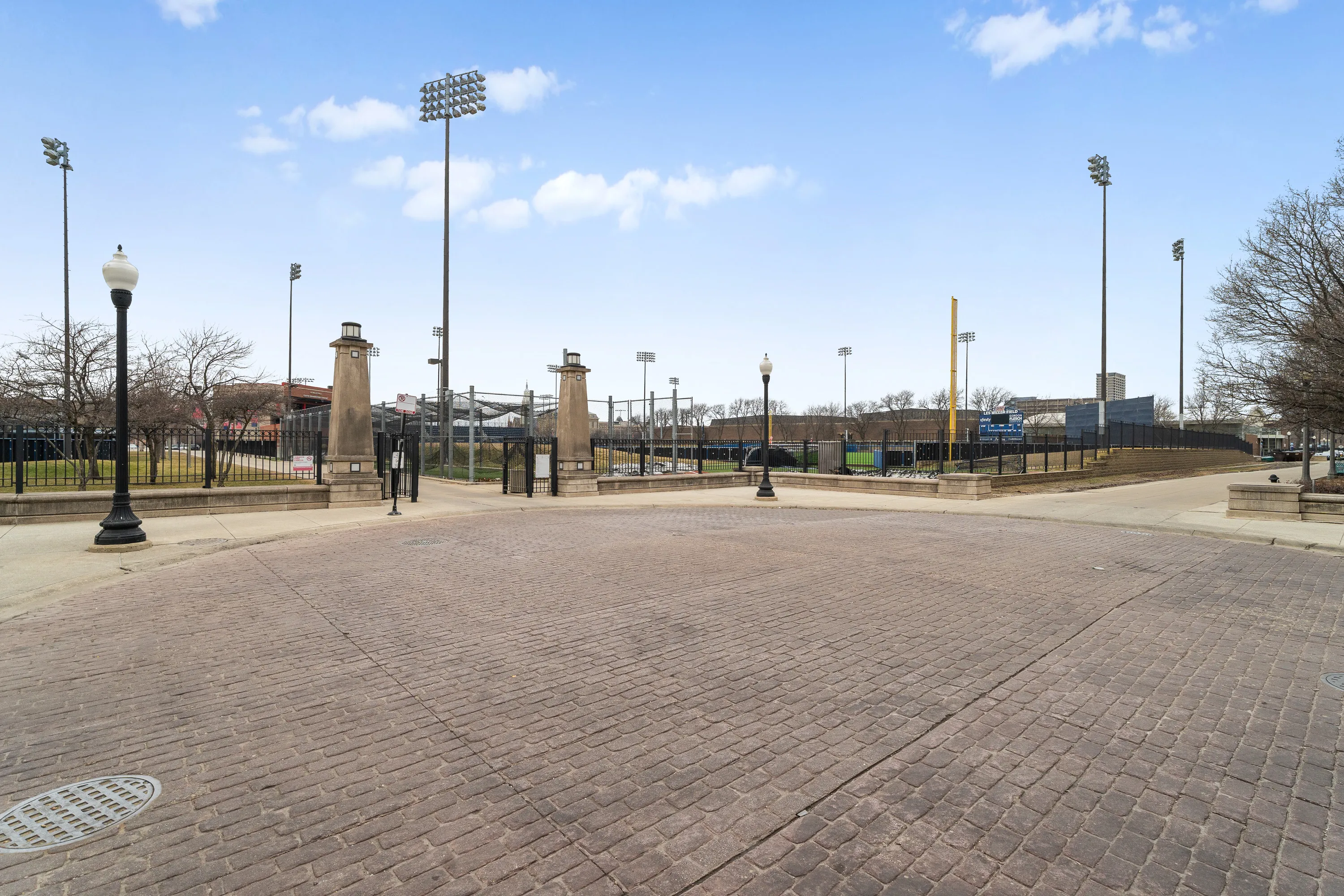 808 W University Ln 60608 60608-unit#3A-Chicago-IL